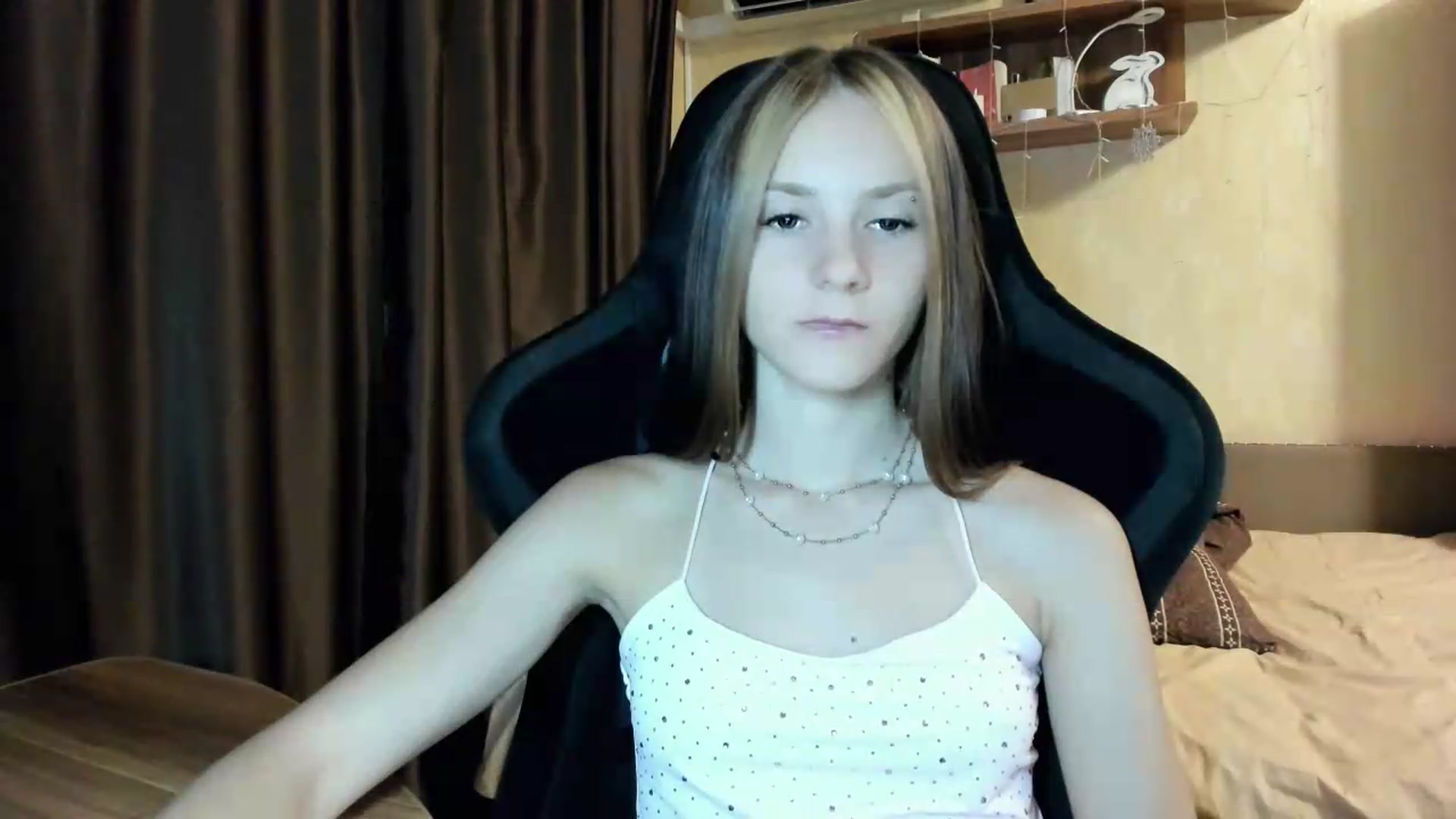 Gallery image thumbnail from Madison_Burke's myfreecams stream on, 08/01/2026, 21:03 image 20 of 20