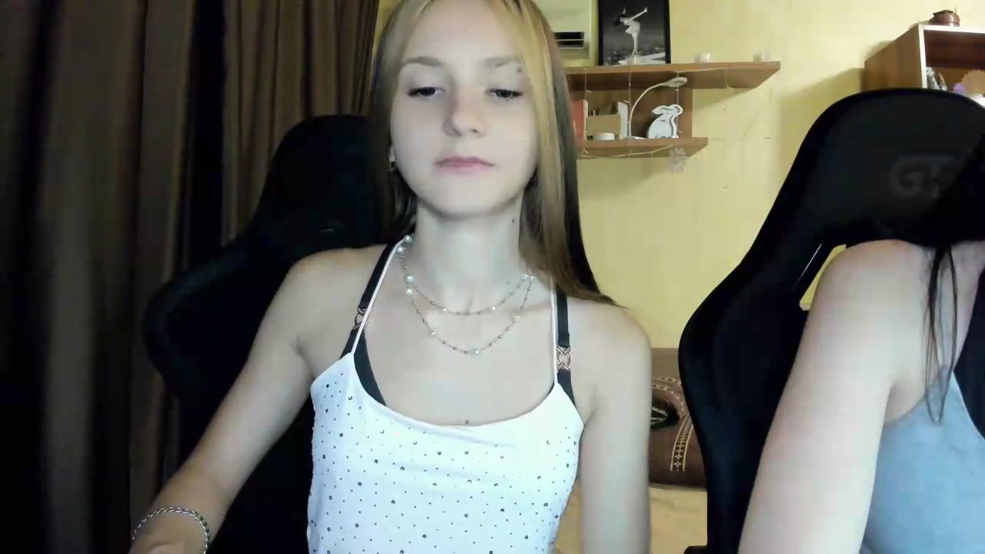 Gallery image thumbnail from Madison_Burke's myfreecams stream on, 08/02/2026, 21:32 image 15 of 20