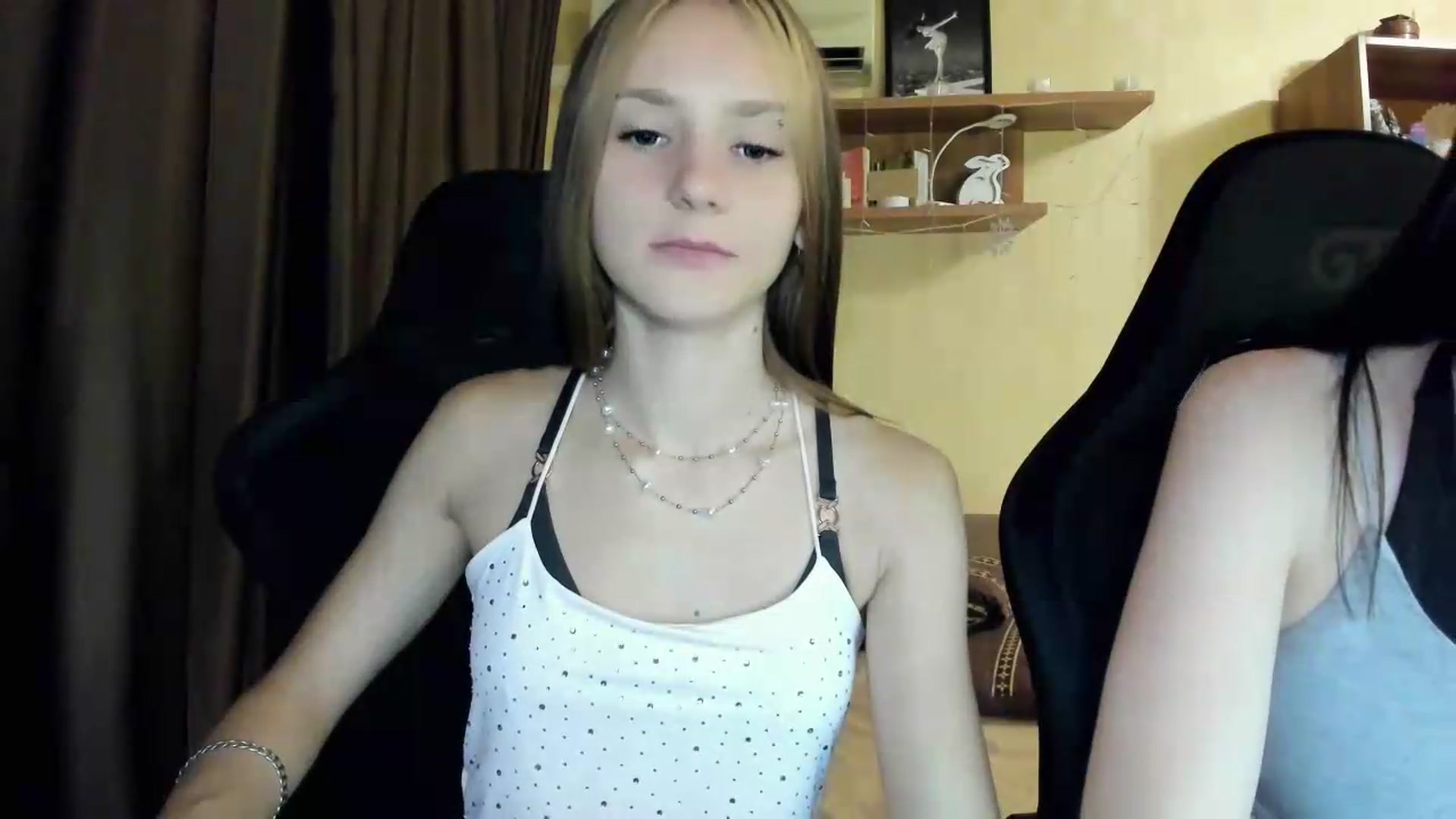 Gallery image thumbnail from Madison_Burke's myfreecams stream on, 08/02/2026, 21:32 image 14 of 20