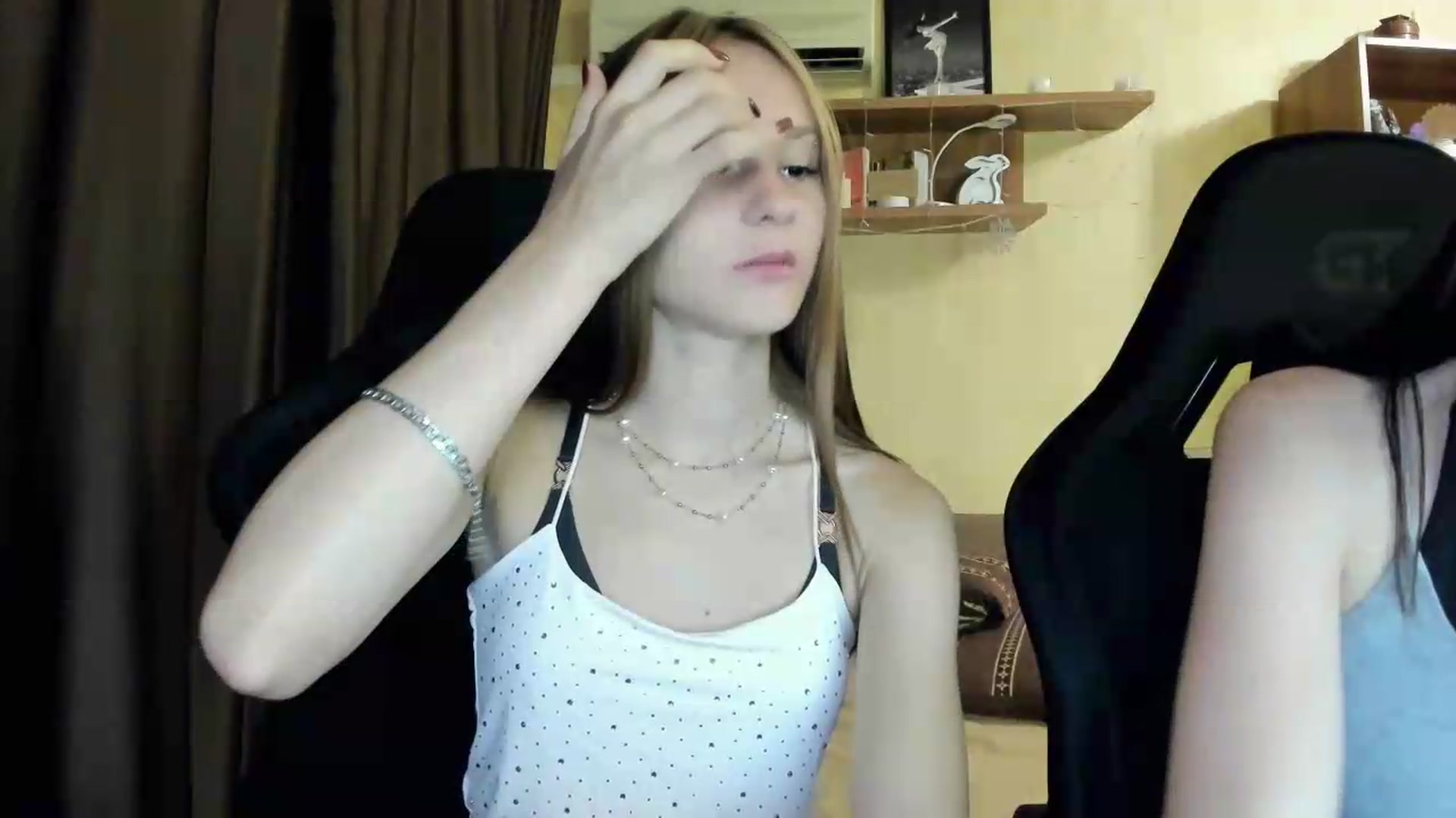 Gallery image thumbnail from Madison_Burke's myfreecams stream on, 08/02/2026, 21:32 image 16 of 20