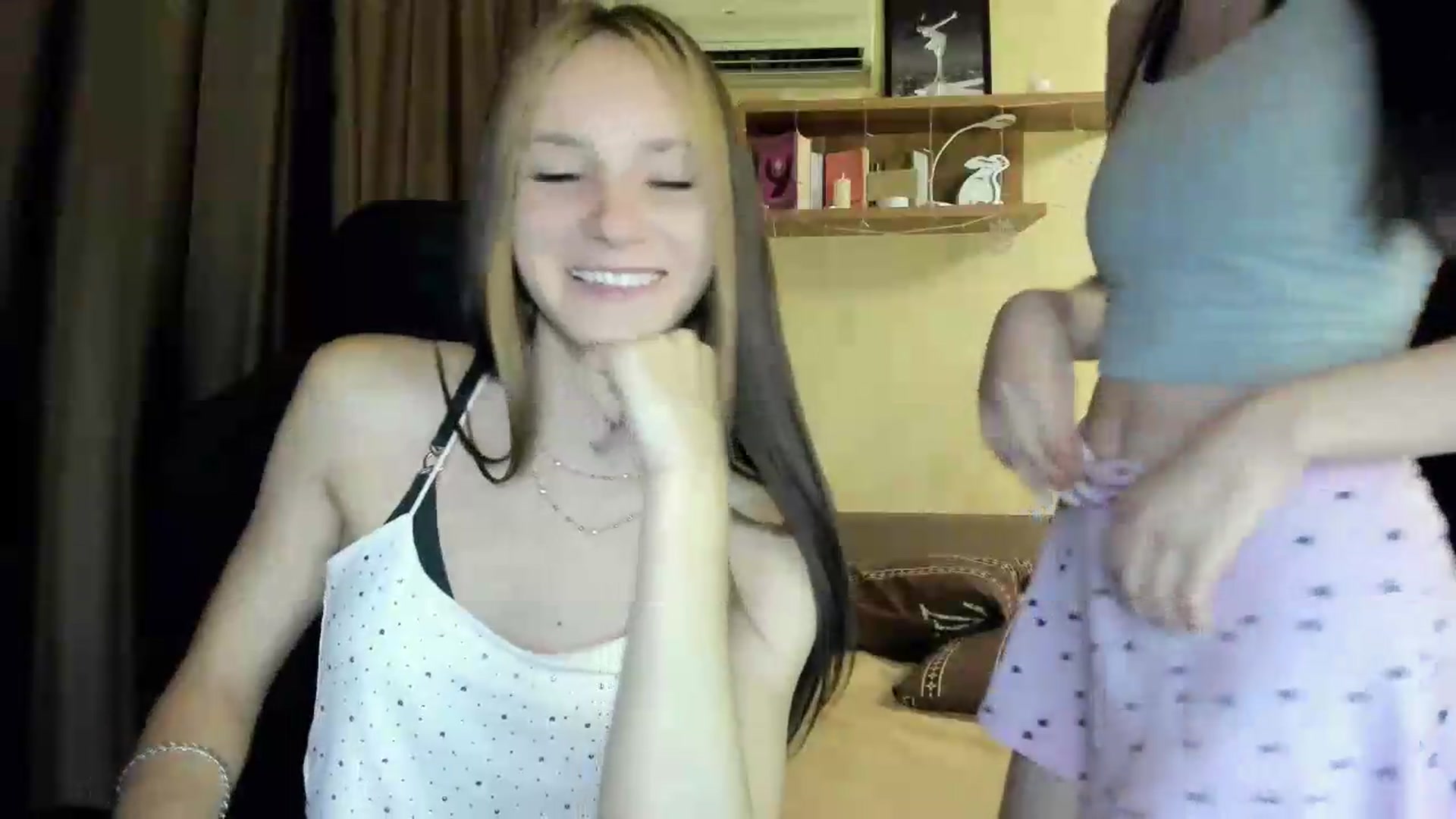 Gallery image thumbnail from Madison_Burke's myfreecams stream on, 08/02/2026, 21:32 image 12 of 20