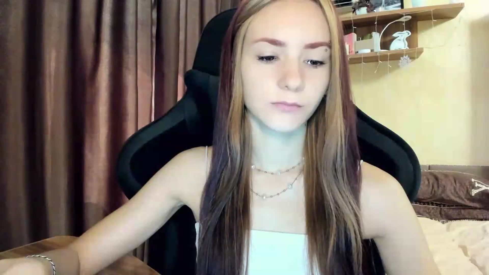 Gallery image thumbnail from Madison_Burke's myfreecams stream on, 08/06/2026, 13:03 image 2 of 20