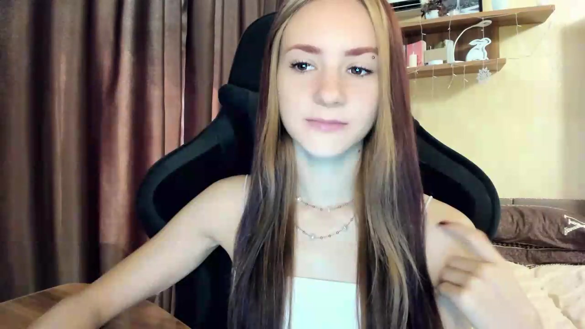 Gallery image thumbnail from Madison_Burke's myfreecams stream on, 08/06/2026, 13:03 image 3 of 20