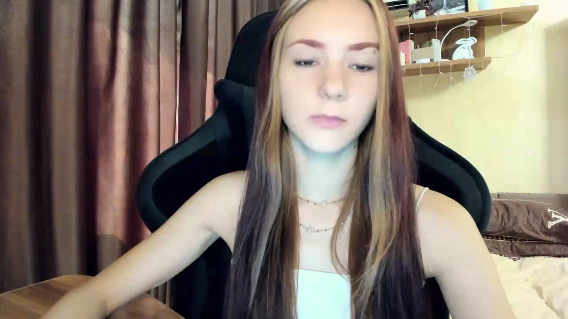 Gallery image thumbnail from Madison_Burke's myfreecams stream on, 08/06/2026, 13:03 image 8 of 20