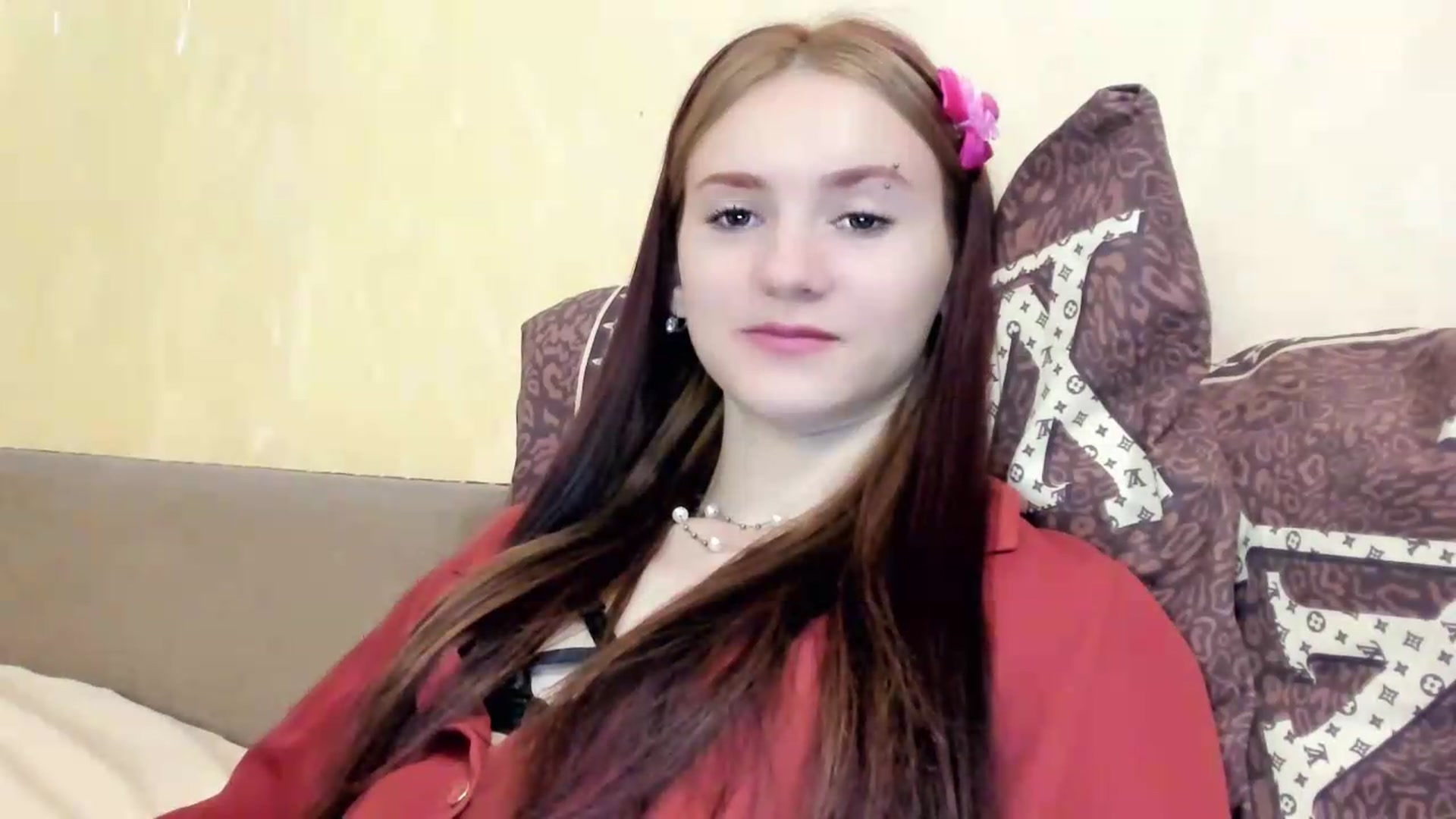 Gallery image thumbnail from Madison_Burke's myfreecams stream on, 08/10/2026, 13:57 image 13 of 20
