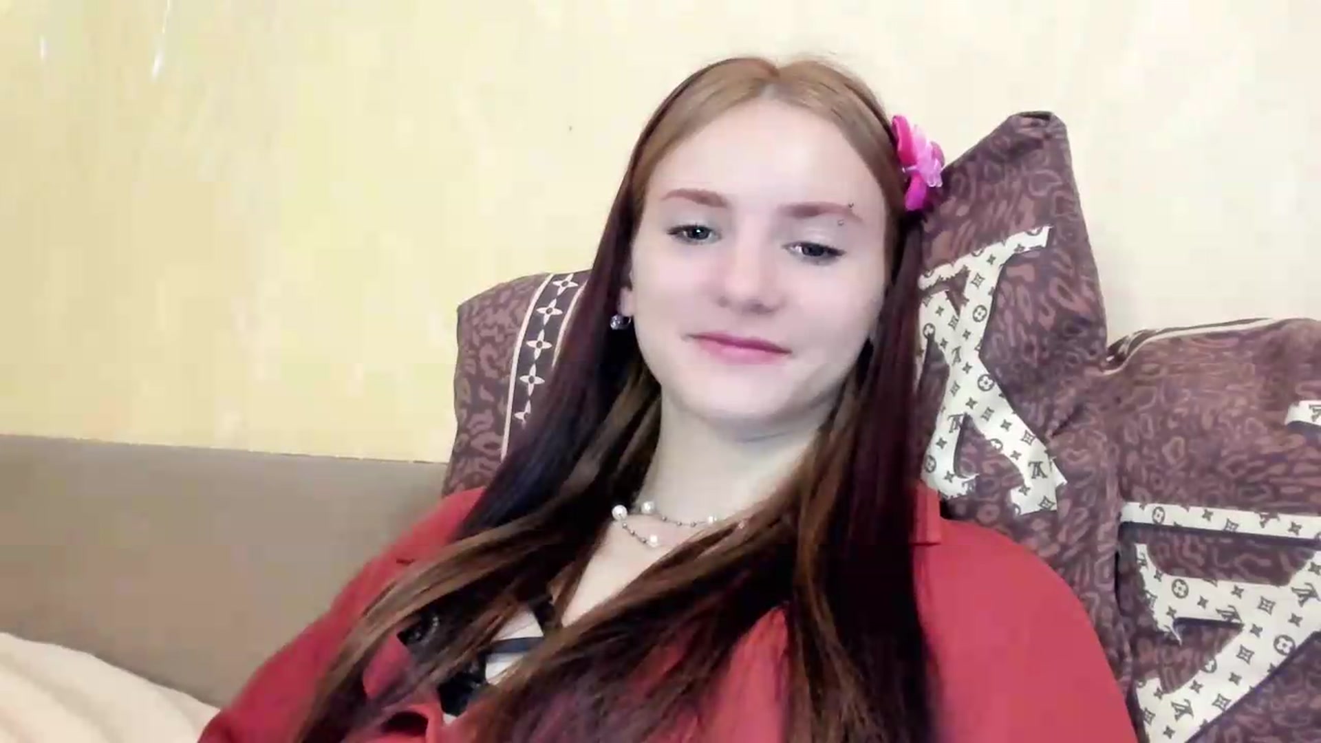 Gallery image thumbnail from Madison_Burke's myfreecams stream on, 08/10/2026, 13:57 image 14 of 20