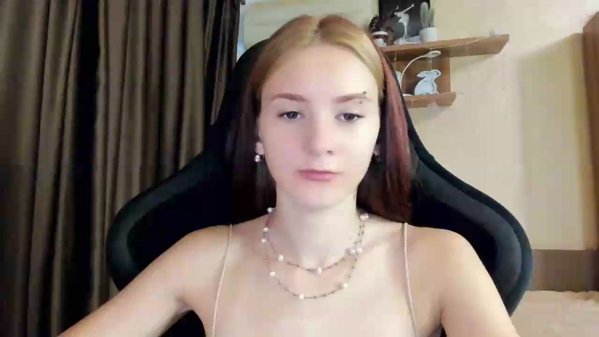 Gallery image thumbnail from Madison_Burke's myfreecams stream on, 08/11/2026, 17:19 image 1 of 20