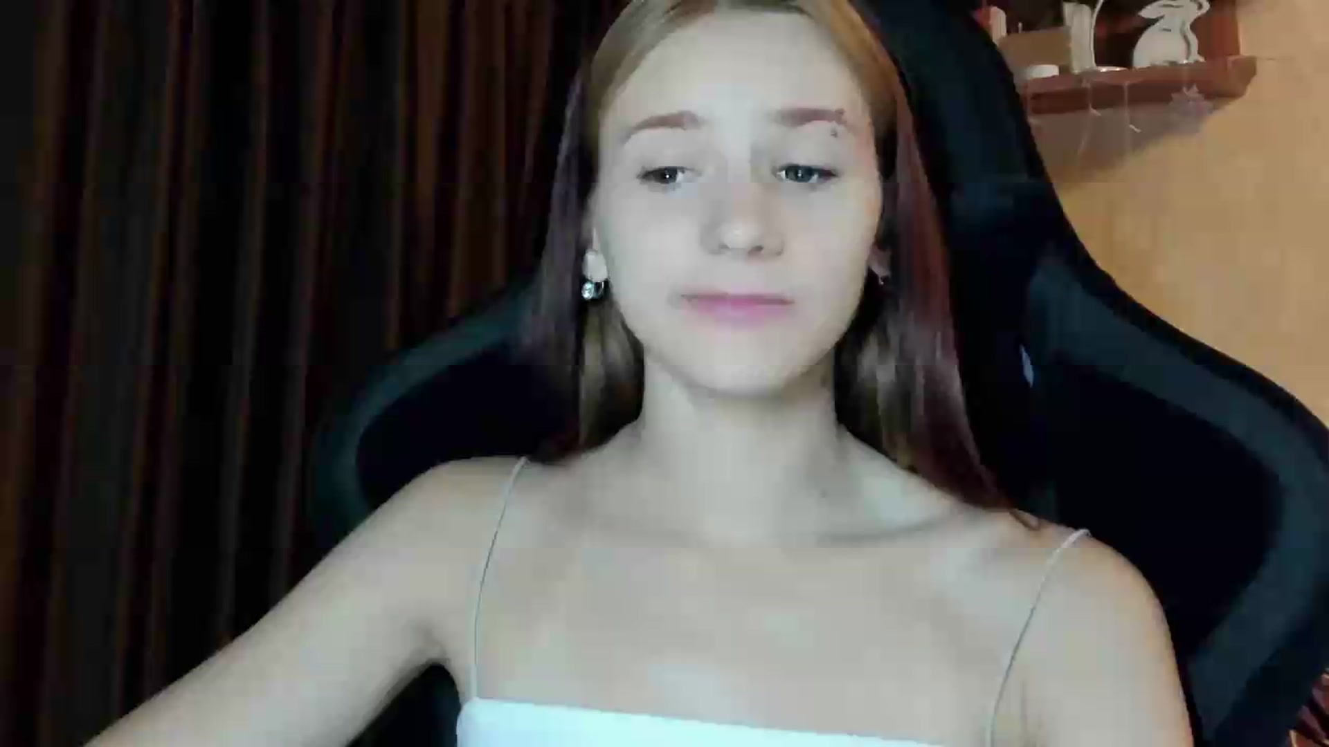 Gallery image thumbnail from Madison_Burke's myfreecams stream on, 08/13/2026, 24:57 image 15 of 20
