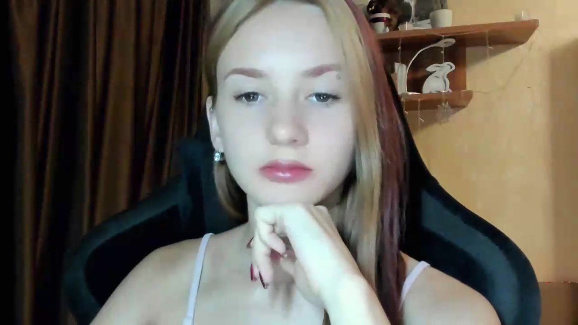 Gallery image thumbnail from Madison_Burke's myfreecams stream on, 08/13/2026, 22:59 image 2 of 20