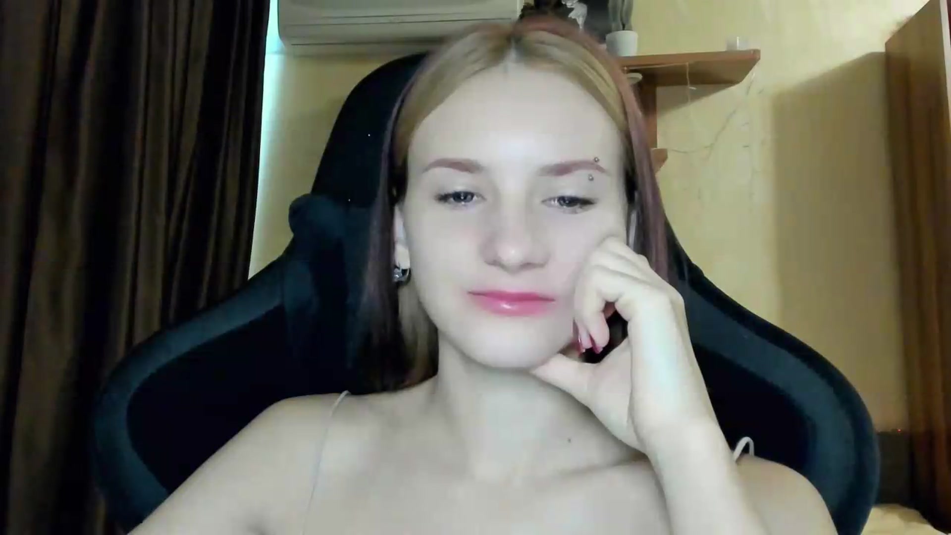 Gallery image thumbnail from Madison_Burke's myfreecams stream on, 08/17/2026, 06:32 image 20 of 20