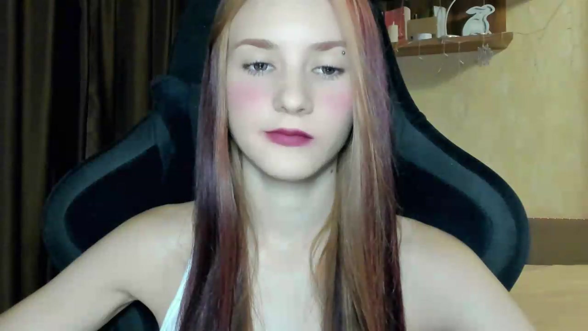Gallery image thumbnail from Madison_Burke's myfreecams stream on, 08/17/2026, 20:53 image 14 of 20