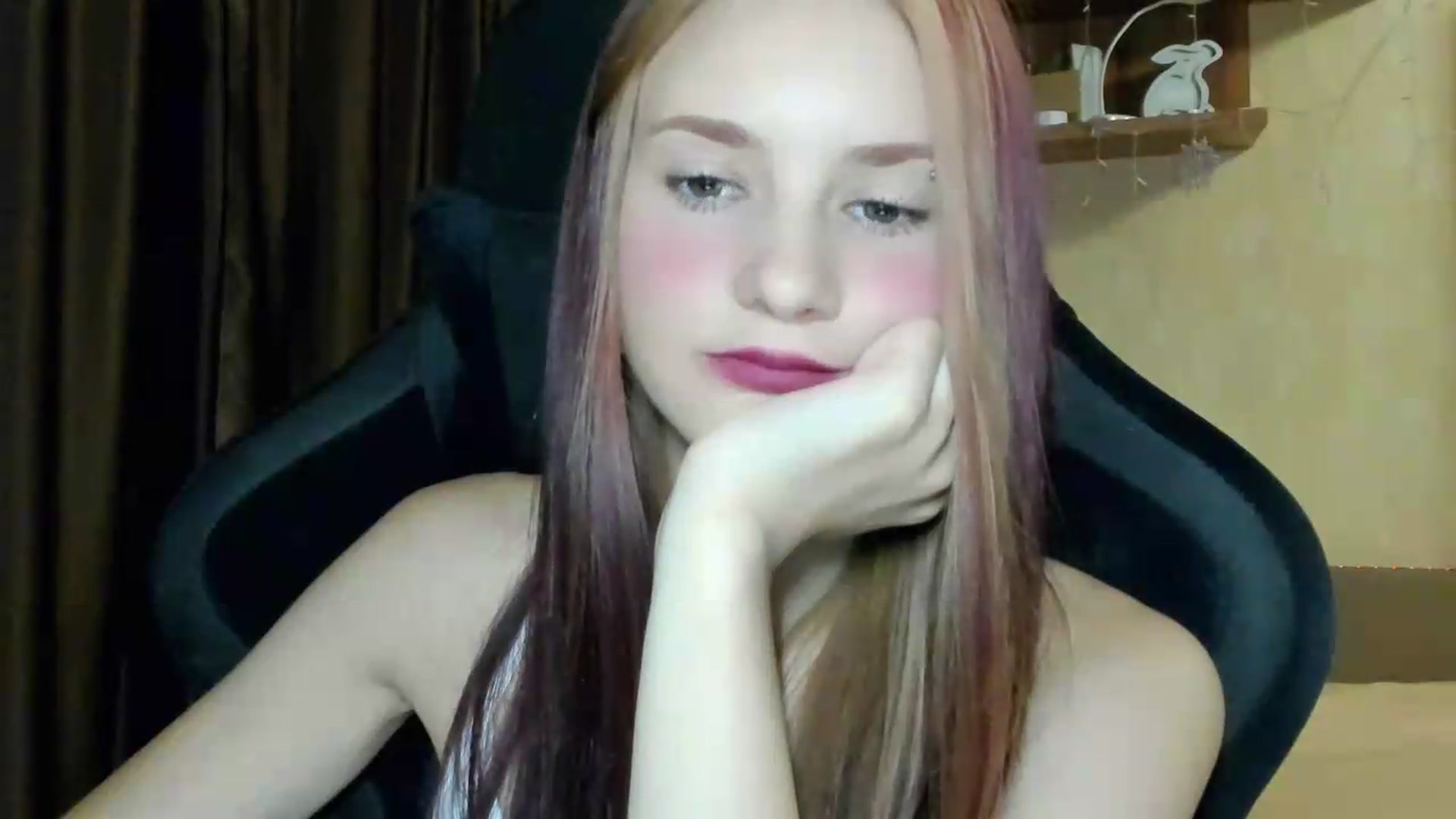 Gallery image thumbnail from Madison_Burke's myfreecams stream on, 08/17/2026, 20:53 image 19 of 20