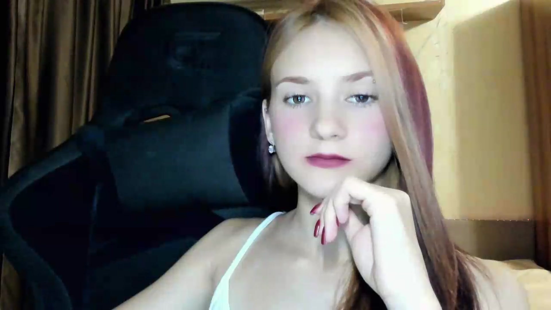 Gallery image thumbnail from Madison_Burke's myfreecams stream on, 08/17/2026, 23:21 image 14 of 20