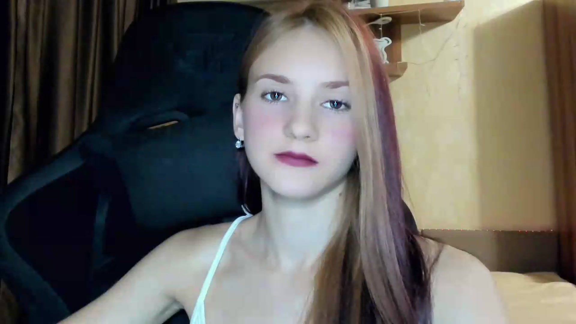 Gallery image thumbnail from Madison_Burke's myfreecams stream on, 08/17/2026, 23:21 image 18 of 20