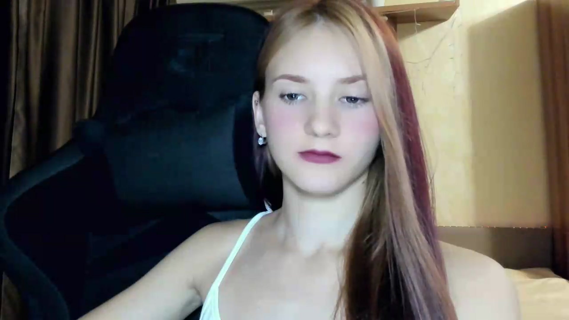 Gallery image thumbnail from Madison_Burke's myfreecams stream on, 08/17/2026, 23:21 image 8 of 20