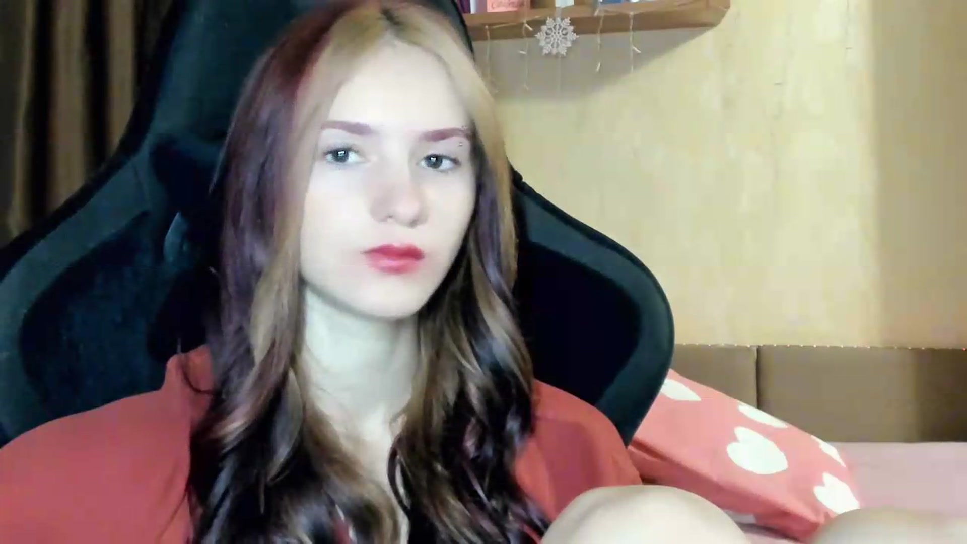 Gallery image thumbnail from Madison_Burke's myfreecams stream on, 08/18/2026, 22:30 image 13 of 20