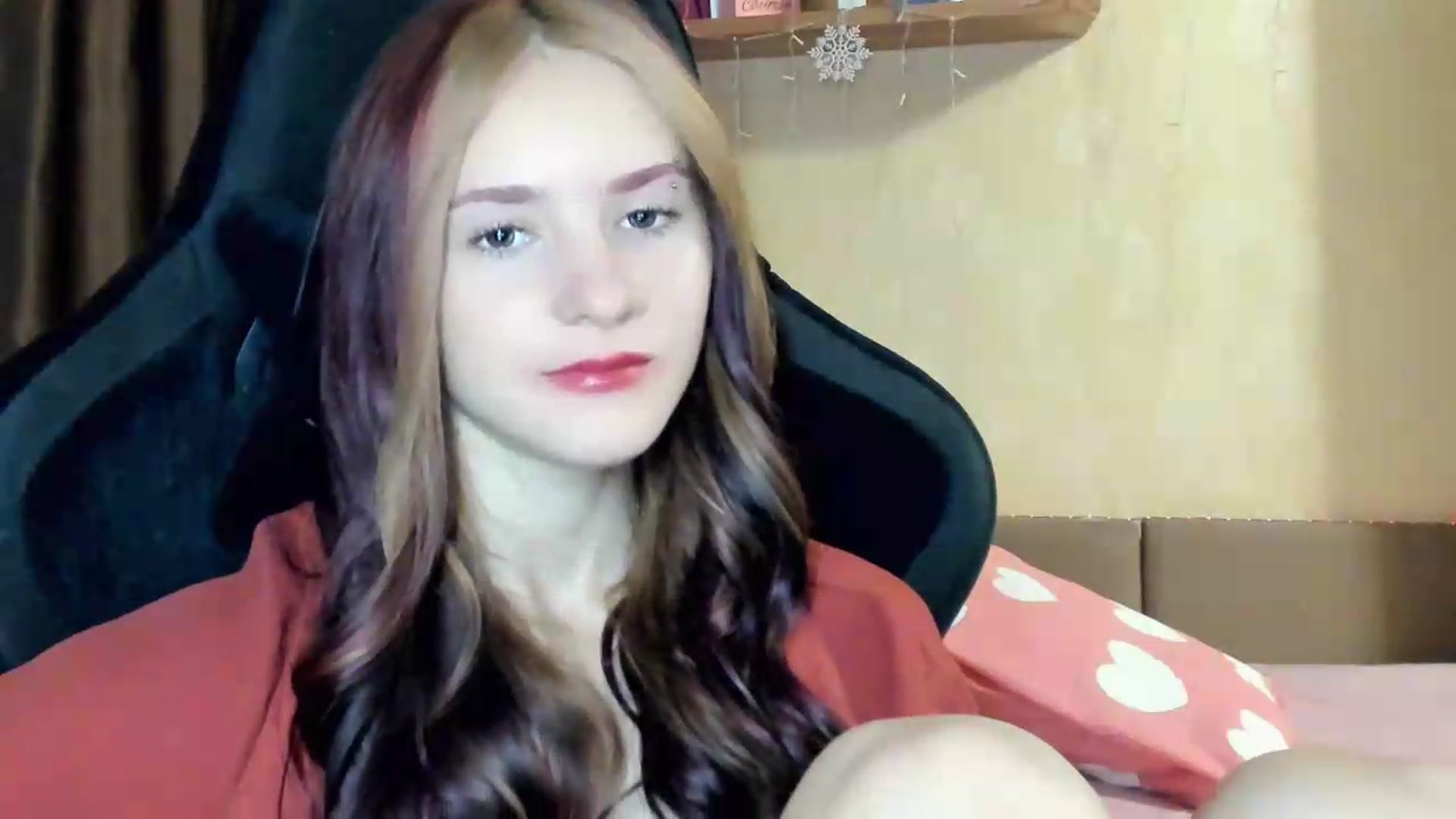 Gallery image thumbnail from Madison_Burke's myfreecams stream on, 08/18/2026, 22:30 image 12 of 20