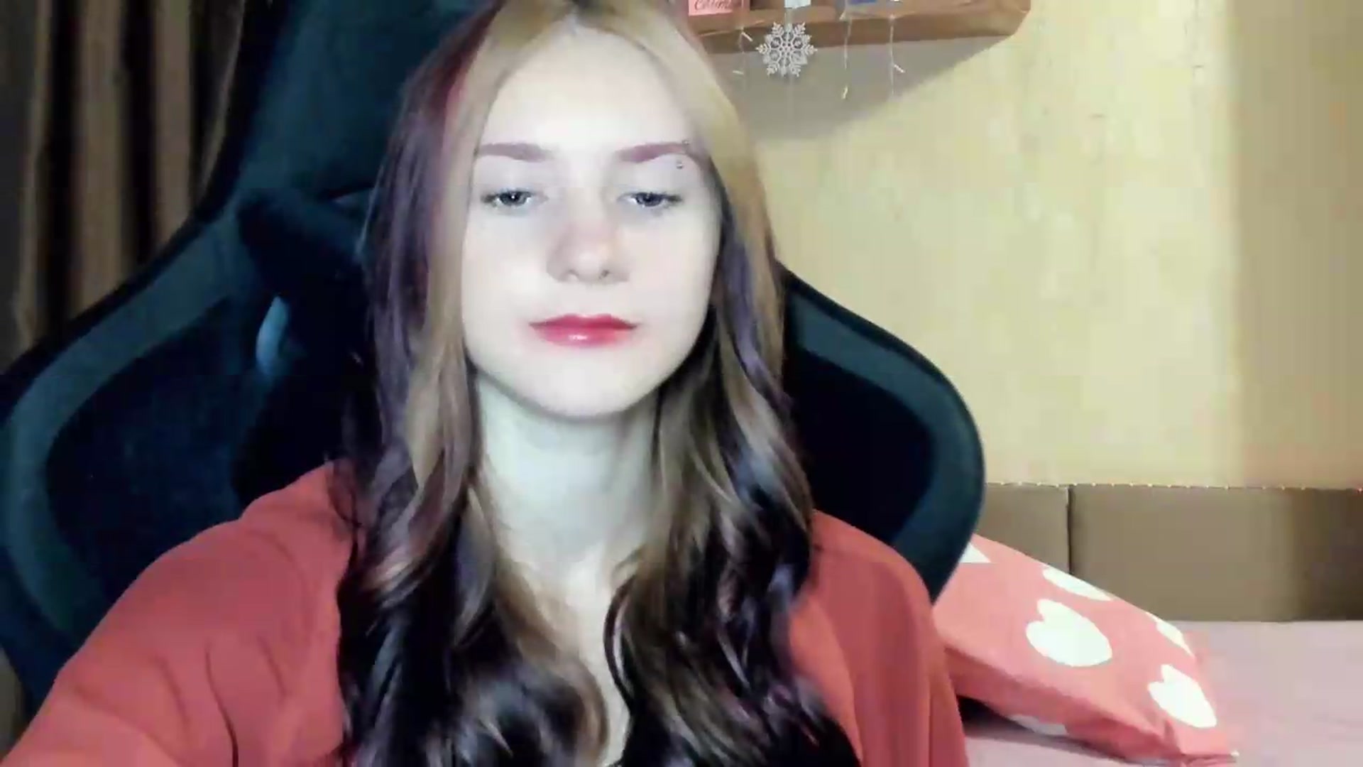 Gallery image thumbnail from Madison_Burke's myfreecams stream on, 08/18/2026, 22:30 image 11 of 20