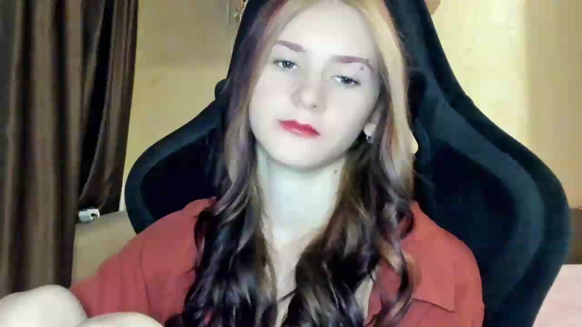 Gallery image thumbnail from Madison_Burke's myfreecams stream on, 08/18/2026, 22:30 image 1 of 20
