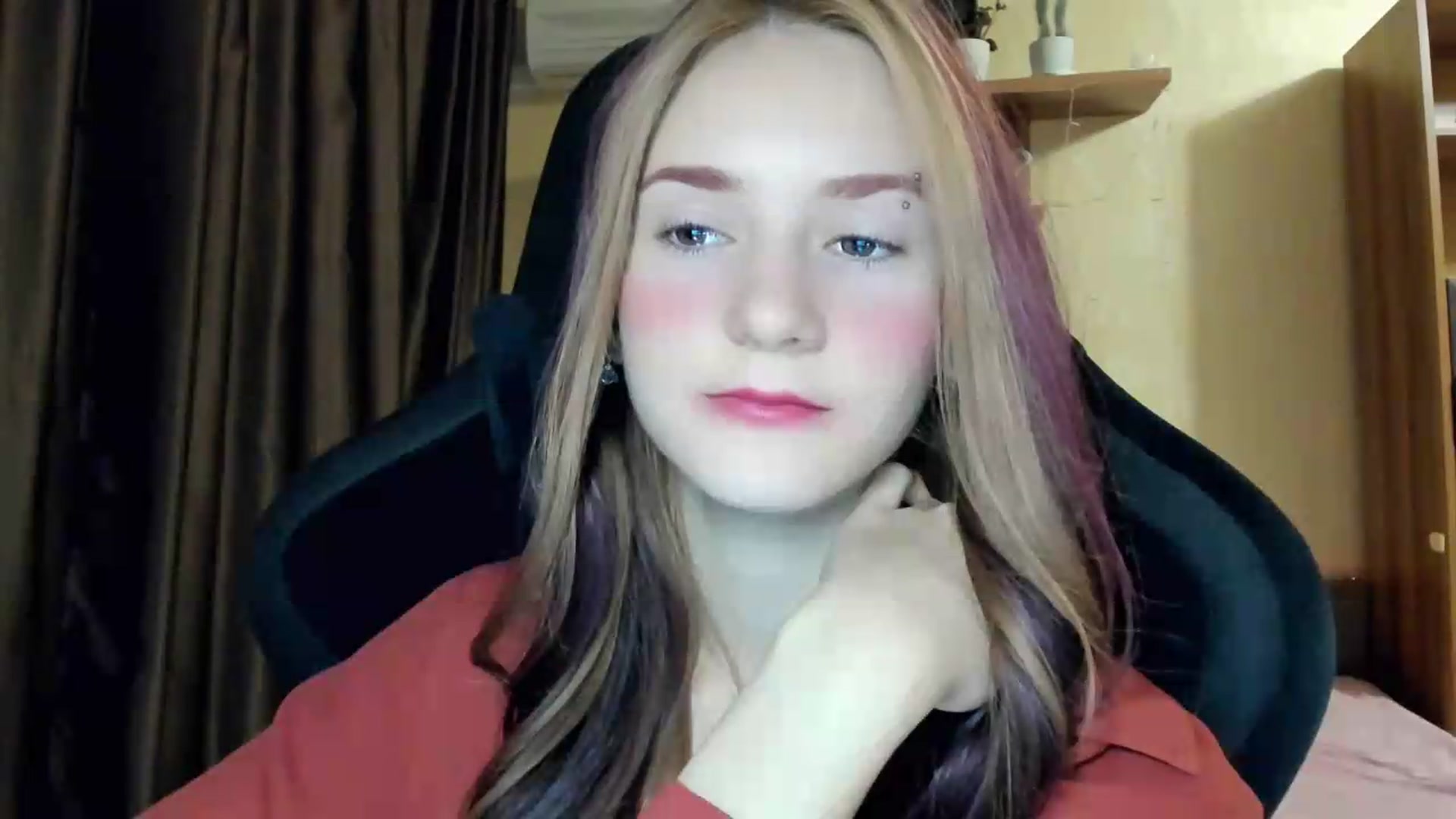 Gallery image thumbnail from Madison_Burke's myfreecams stream on, 08/19/2026, 01:38 image 20 of 20