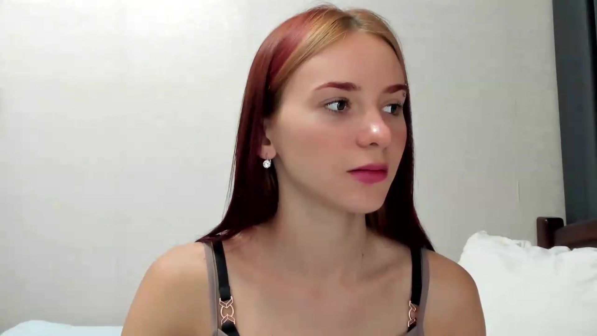 Gallery image thumbnail from Madison_Burke's myfreecams stream on, 08/21/2026, 22:05 image 11 of 20