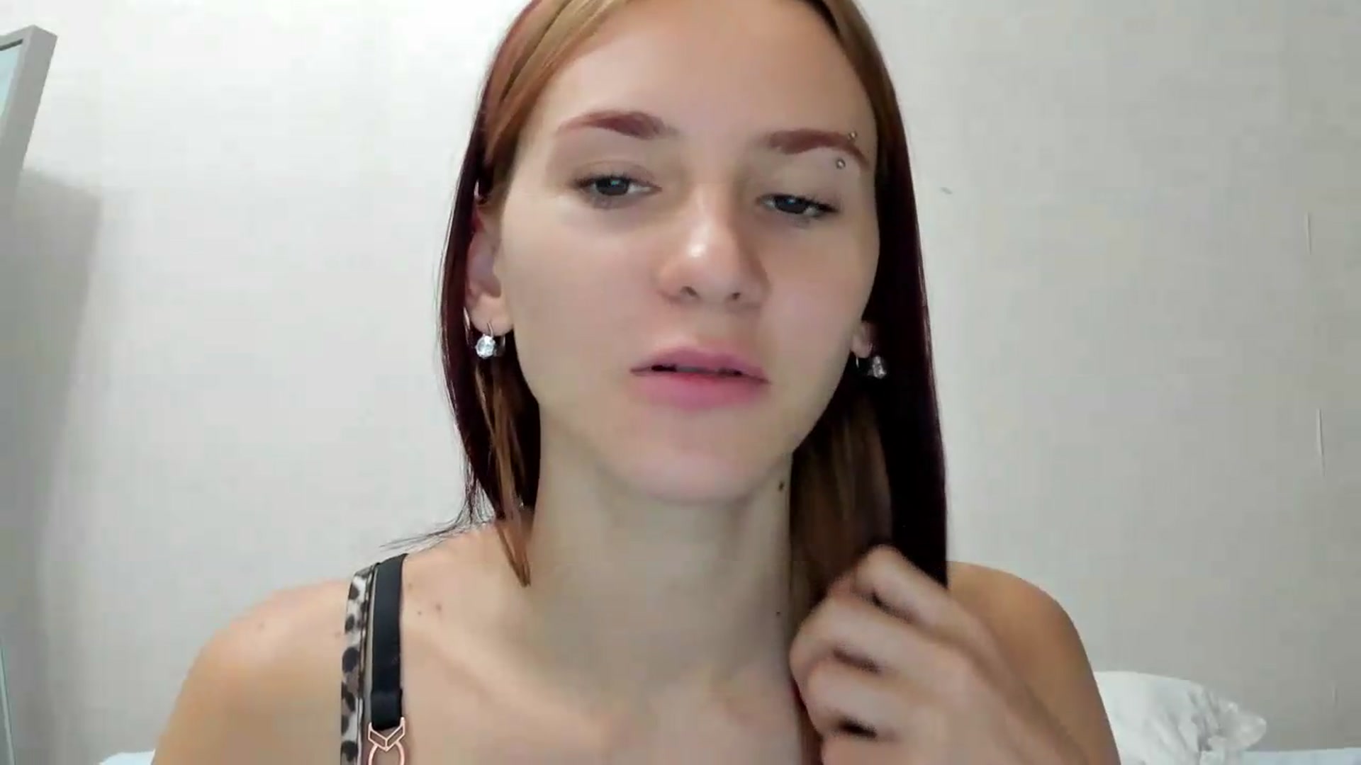 Gallery image thumbnail from Madison_Burke's myfreecams stream on, 08/26/2026, 24:24 image 17 of 20
