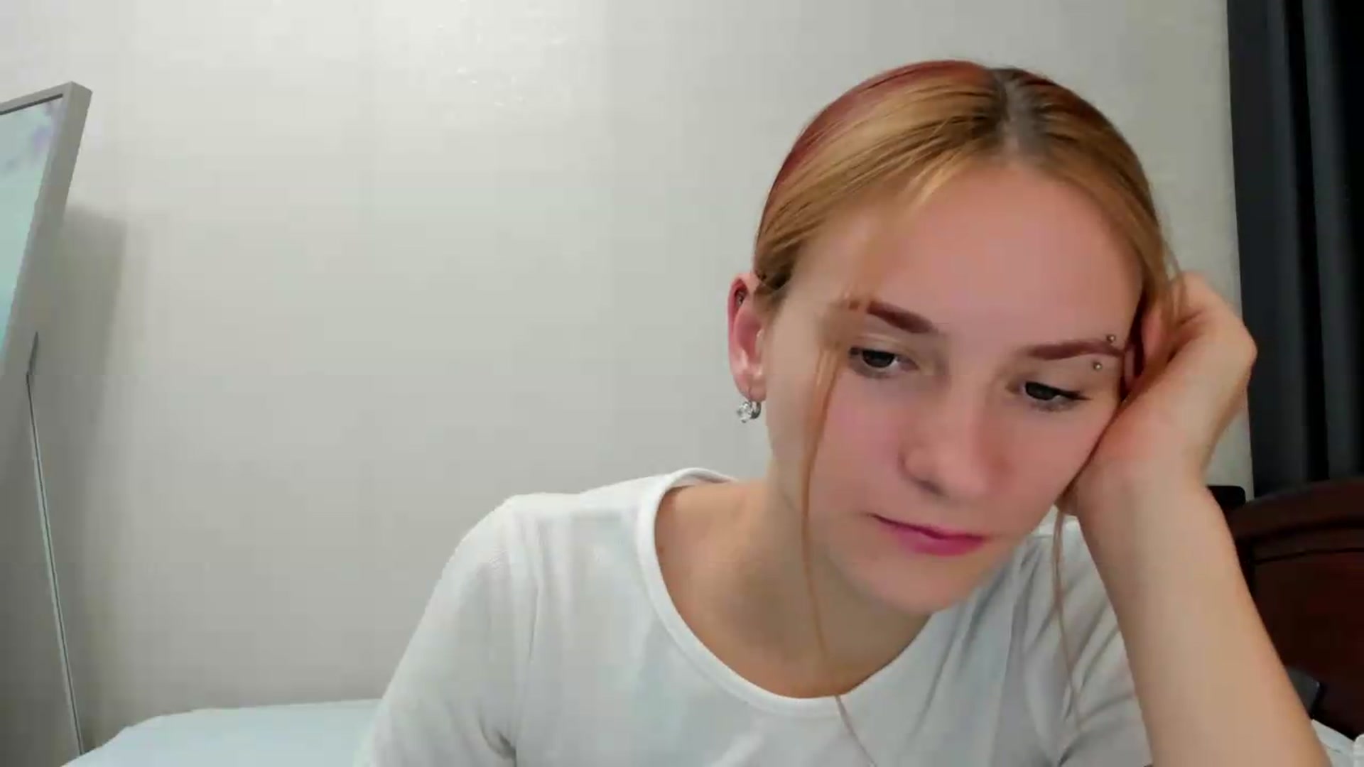 Gallery image thumbnail from Madison_Burke's myfreecams stream on, 08/28/2026, 24:19 image 8 of 20