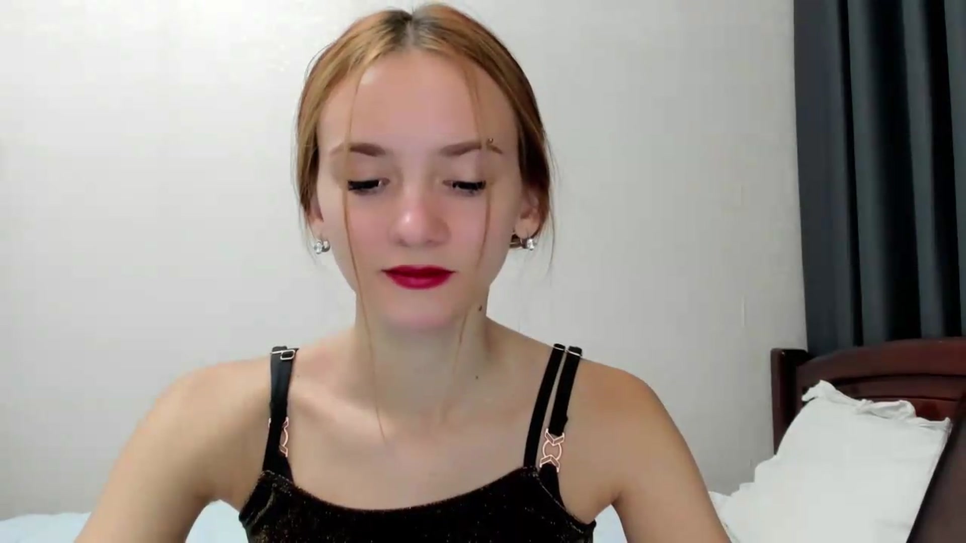 Gallery image thumbnail from Madison_Burke's myfreecams stream on, 09/08/2026, 22:07 image 14 of 20