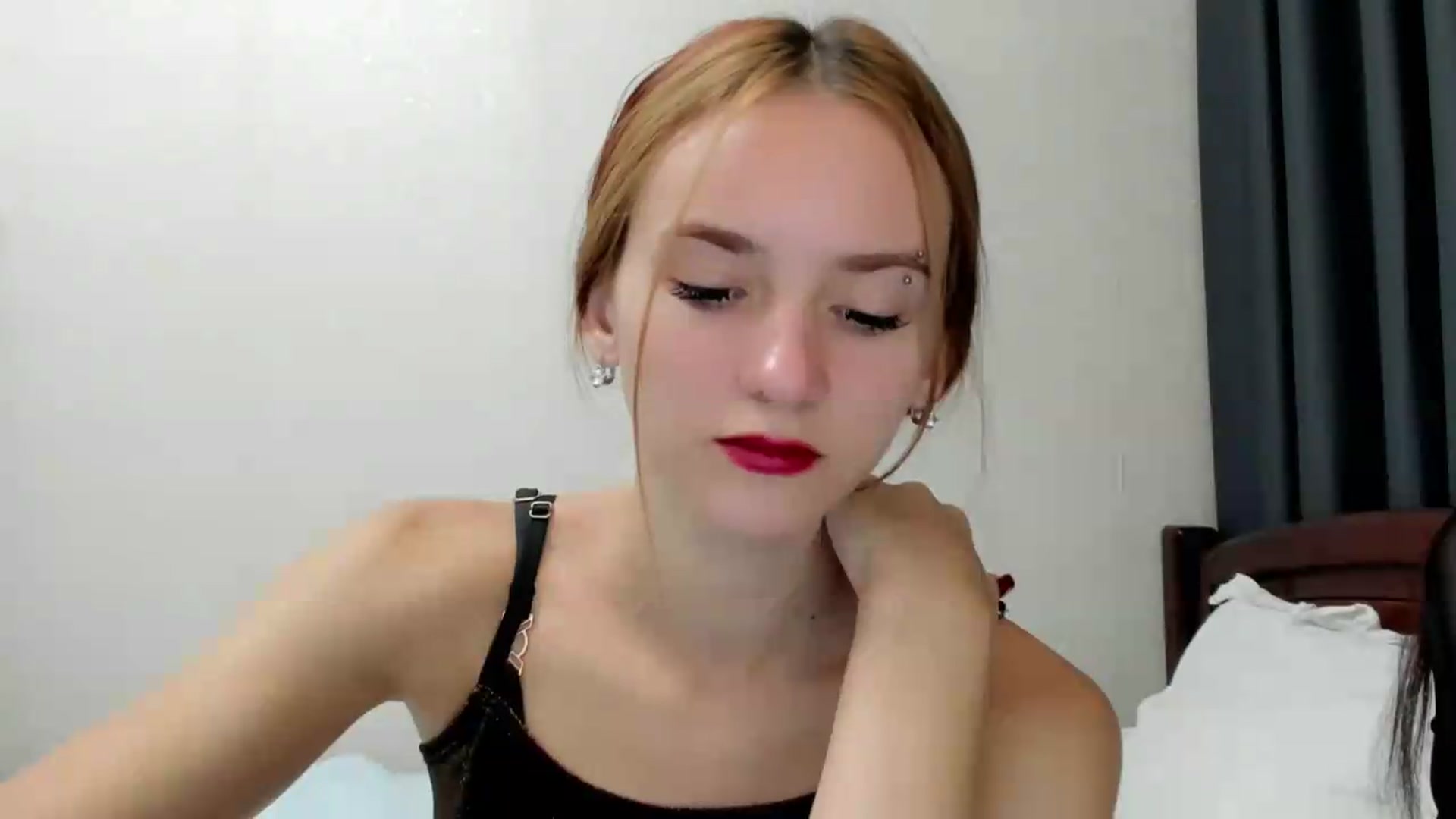 Gallery image thumbnail from Madison_Burke's myfreecams stream on, 09/08/2026, 22:07 image 17 of 20