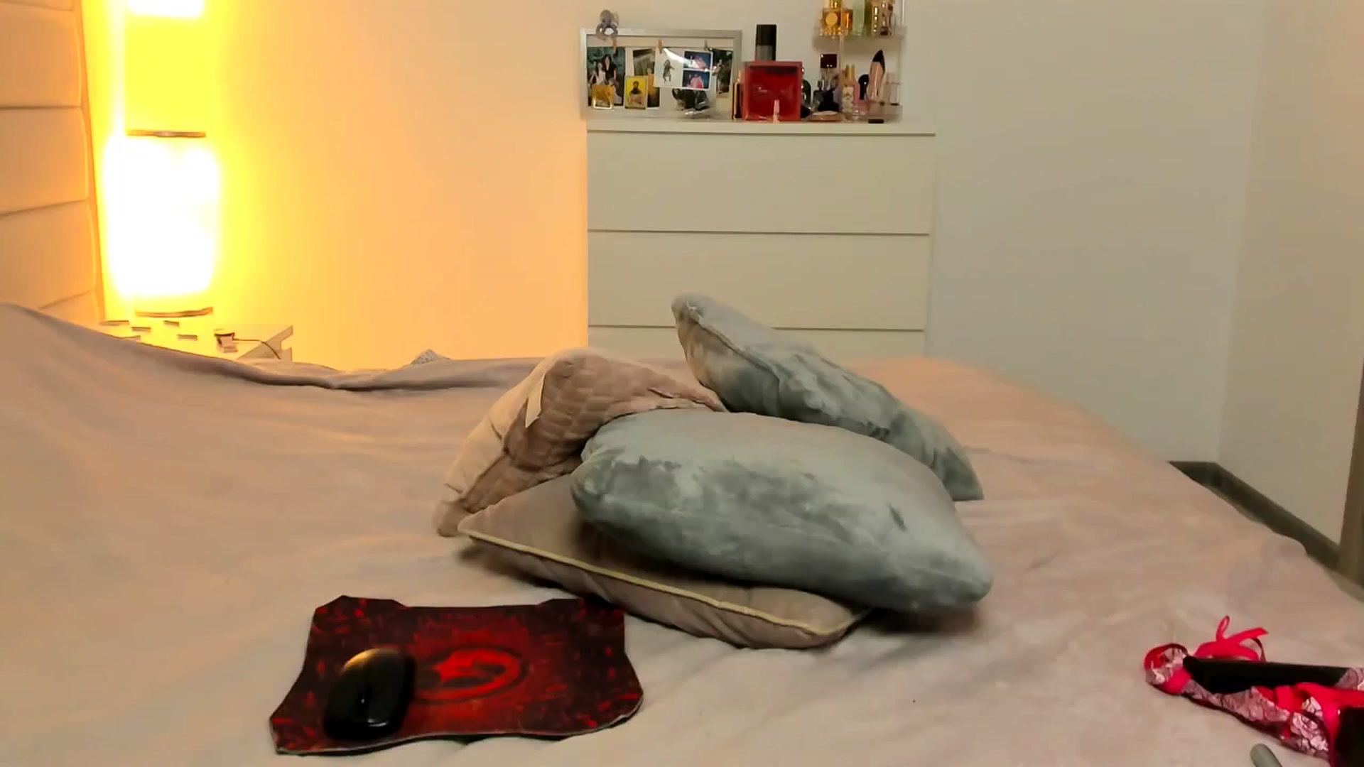 Gallery image thumbnail from Madison_Royal's myfreecams stream on, 05/10/2025, 12:52 image 19 of 20