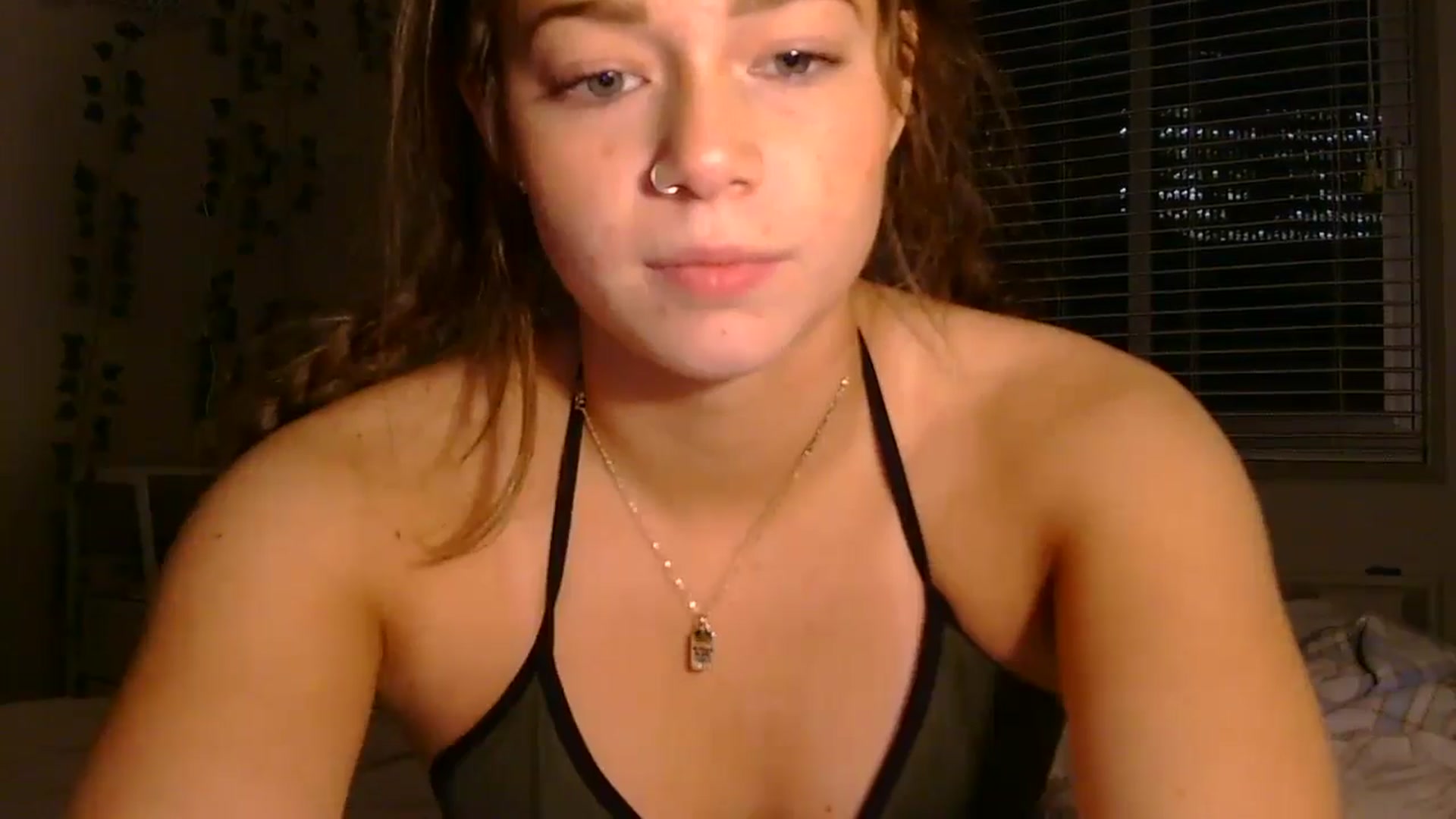 Gallery image thumbnail from Madisonfoxx69's myfreecams stream on, 01/03/2025, 02:34 image 13 of 20