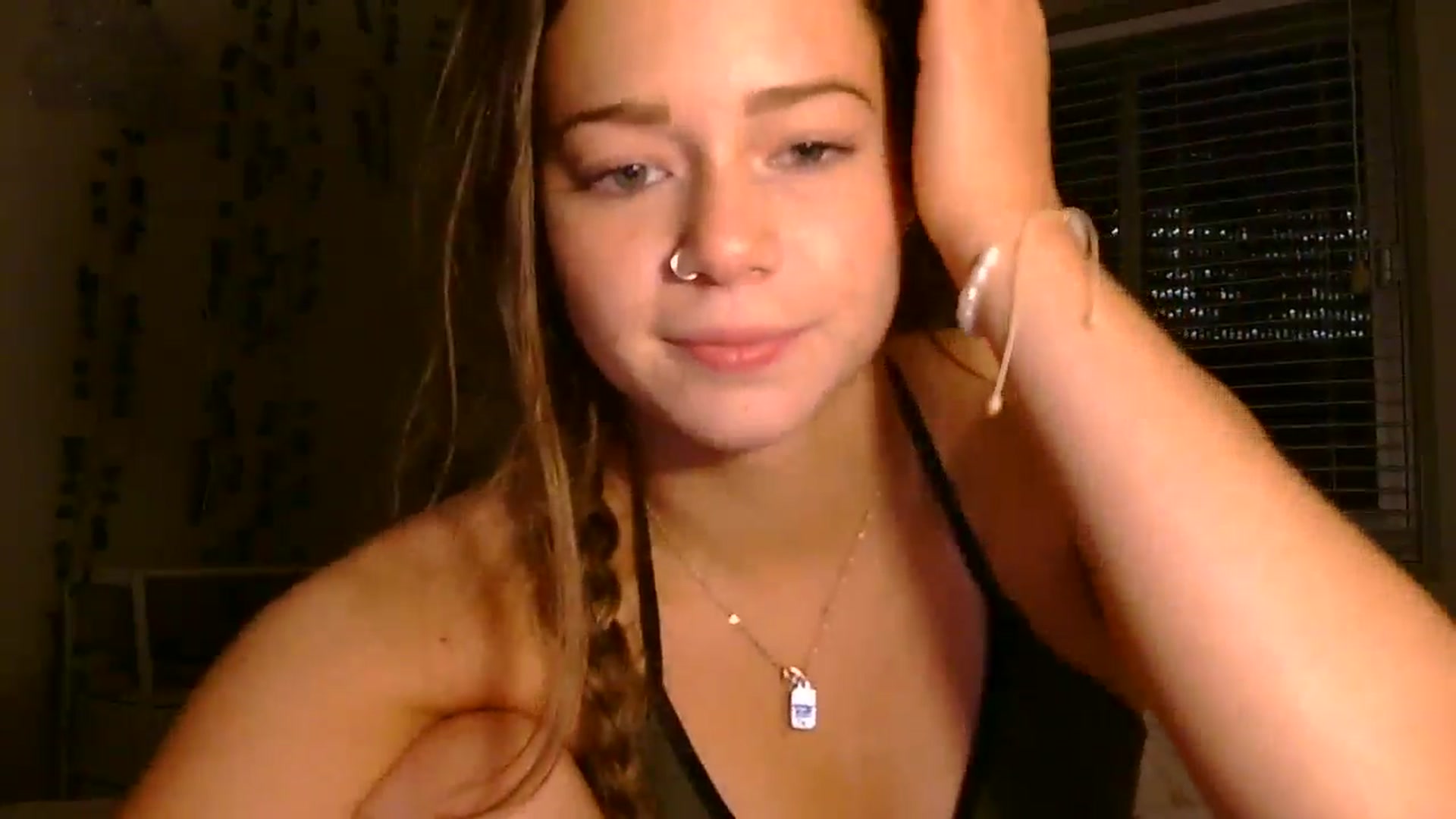 Gallery image thumbnail from Madisonfoxx69's myfreecams stream on, 01/03/2025, 02:34 image 5 of 20