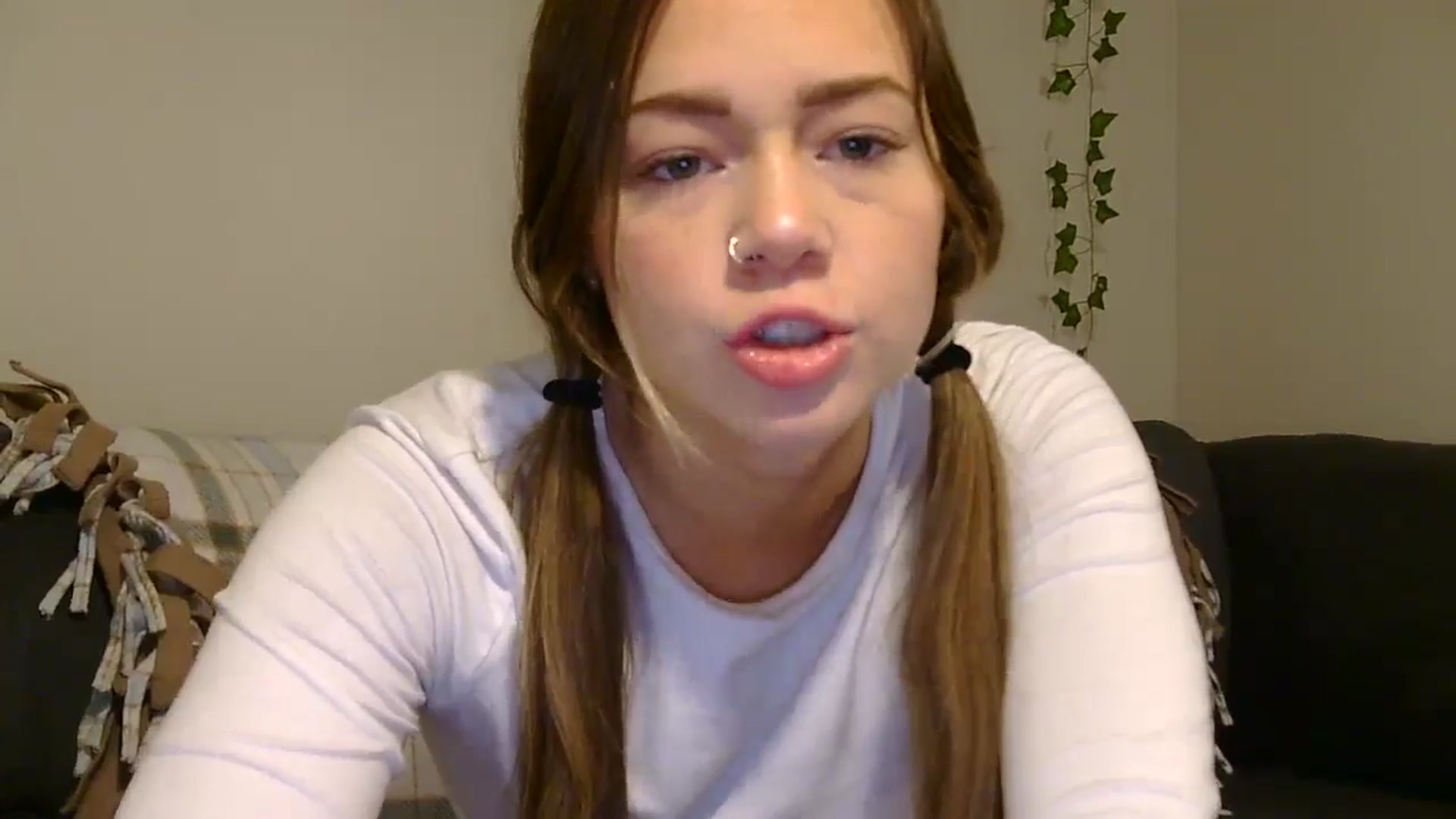 Gallery image thumbnail from Madisonfoxx69's myfreecams stream on, 01/09/2025, 23:07 image 18 of 20