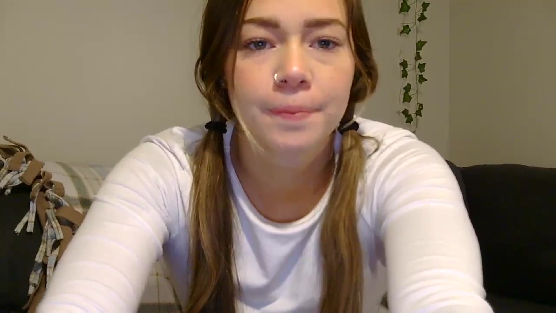 Gallery image thumbnail from Madisonfoxx69's myfreecams stream on, 01/09/2025, 23:07 image 19 of 20