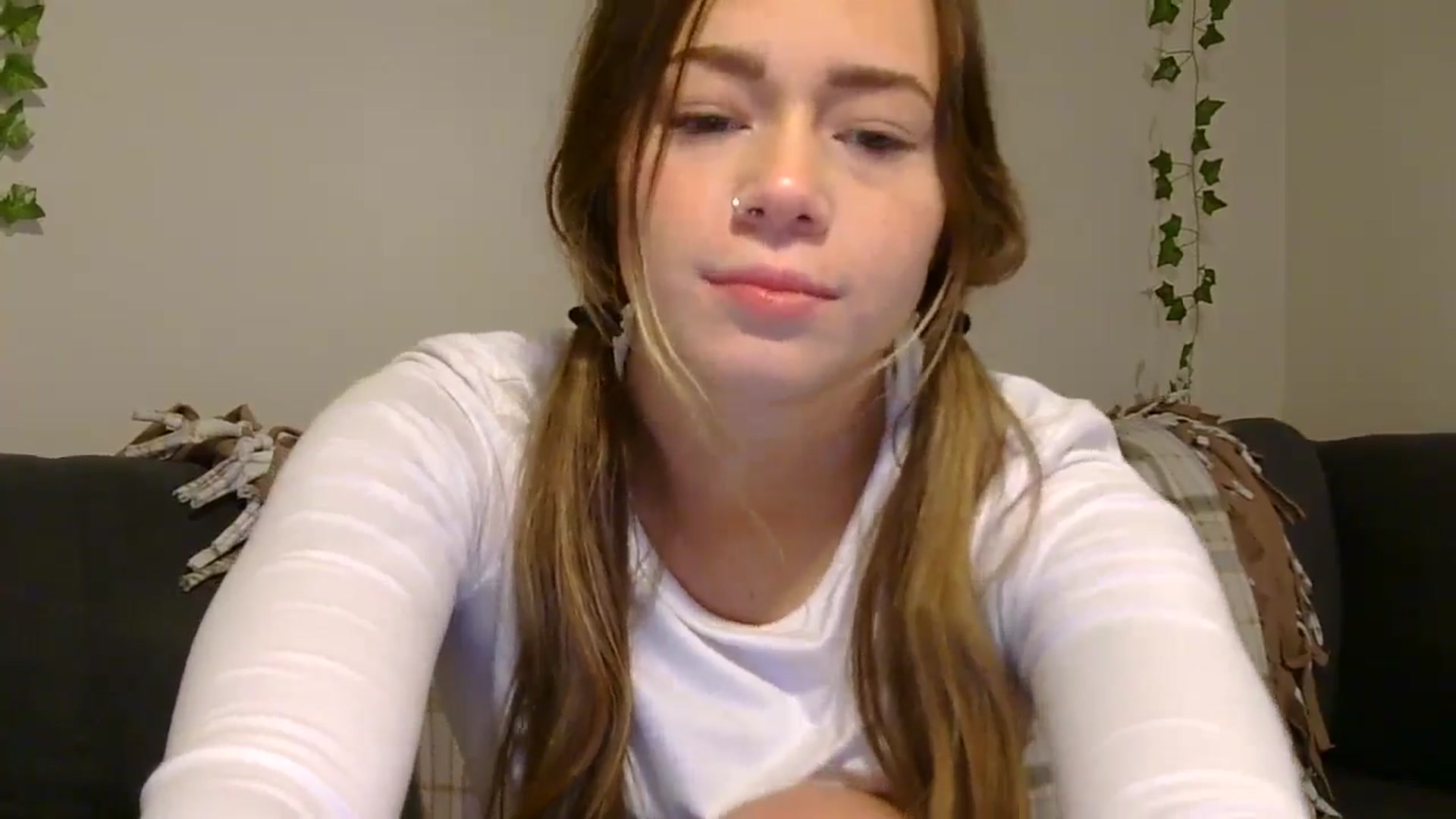 Gallery image thumbnail from Madisonfoxx69's myfreecams stream on, 01/10/2025, 24:06 image 20 of 20