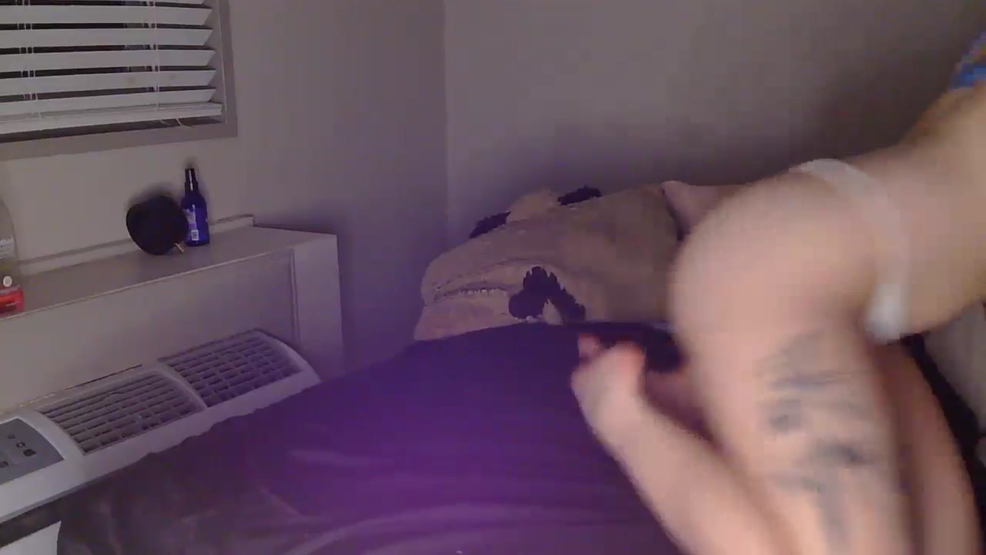 Gallery image thumbnail from Madisonfoxx69's myfreecams stream on, 01/16/2025, 24:01 image 16 of 20