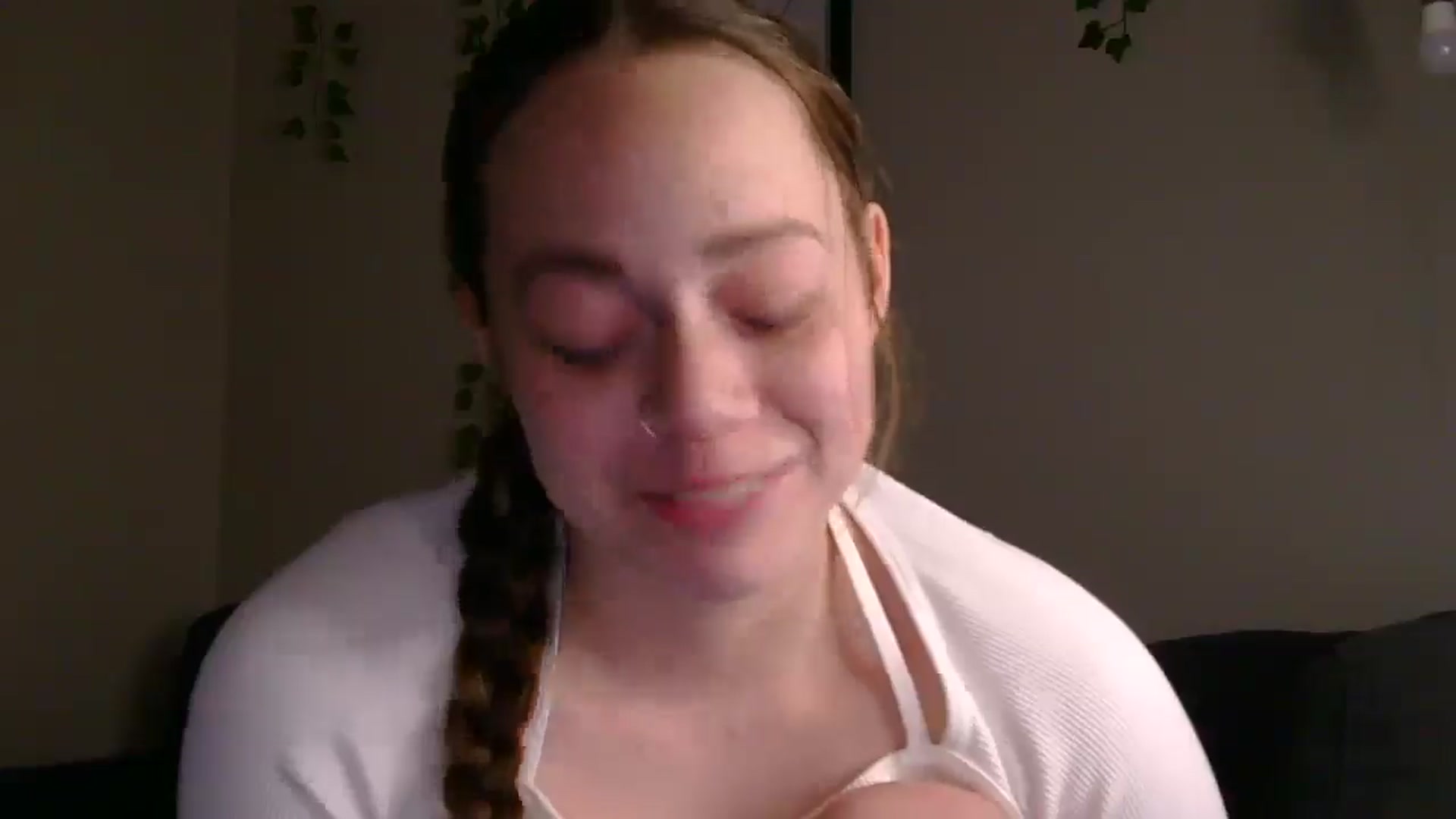 Gallery image thumbnail from Madisonfoxx69's myfreecams stream on, 02/03/2025, 01:37 image 16 of 20