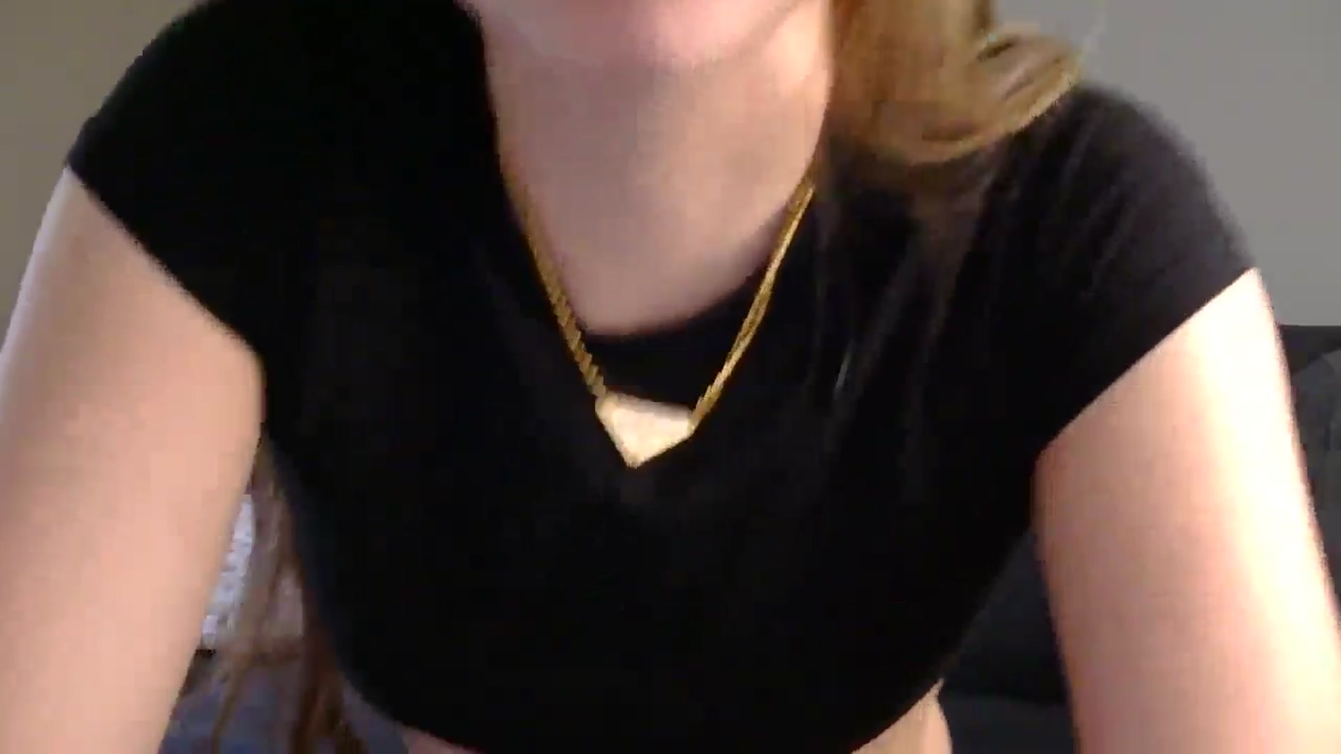 Gallery image thumbnail from Madisonfoxx69's myfreecams stream on, 02/04/2025, 22:14 image 7 of 20