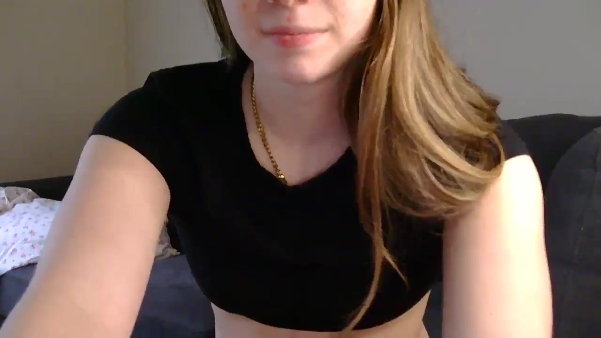 Gallery image thumbnail from Madisonfoxx69's myfreecams stream on, 02/04/2025, 22:14 image 14 of 20