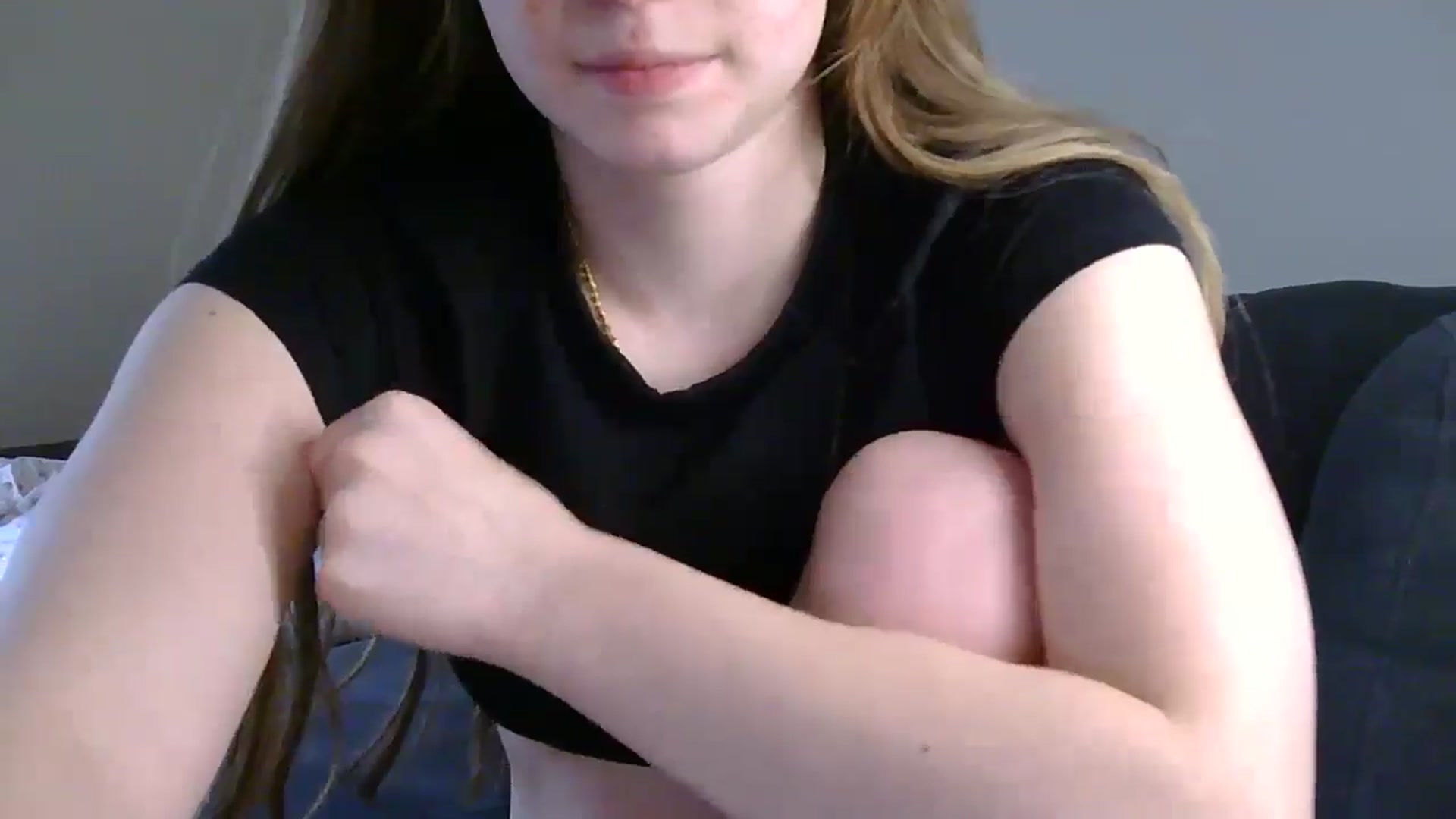 Gallery image thumbnail from Madisonfoxx69's myfreecams stream on, 02/04/2025, 22:14 image 13 of 20