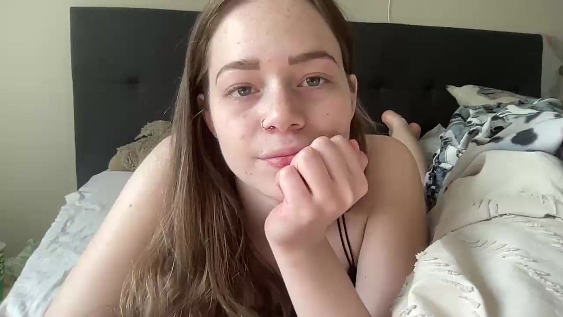 Gallery image thumbnail from Madisonfoxx69's myfreecams stream on, 02/10/2025, 19:46 image 18 of 20