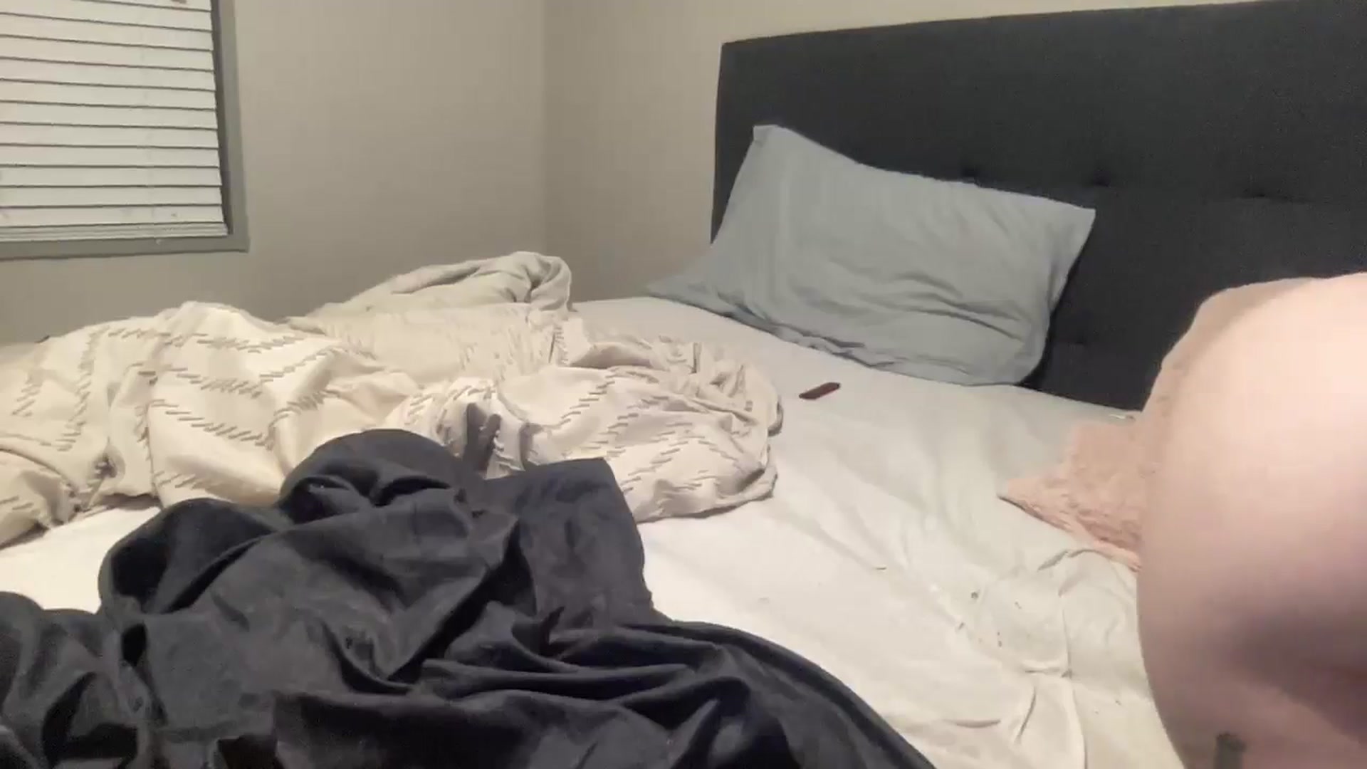 Gallery image thumbnail from Madisonfoxx69's myfreecams stream on, 02/19/2025, 05:55 image 5 of 20