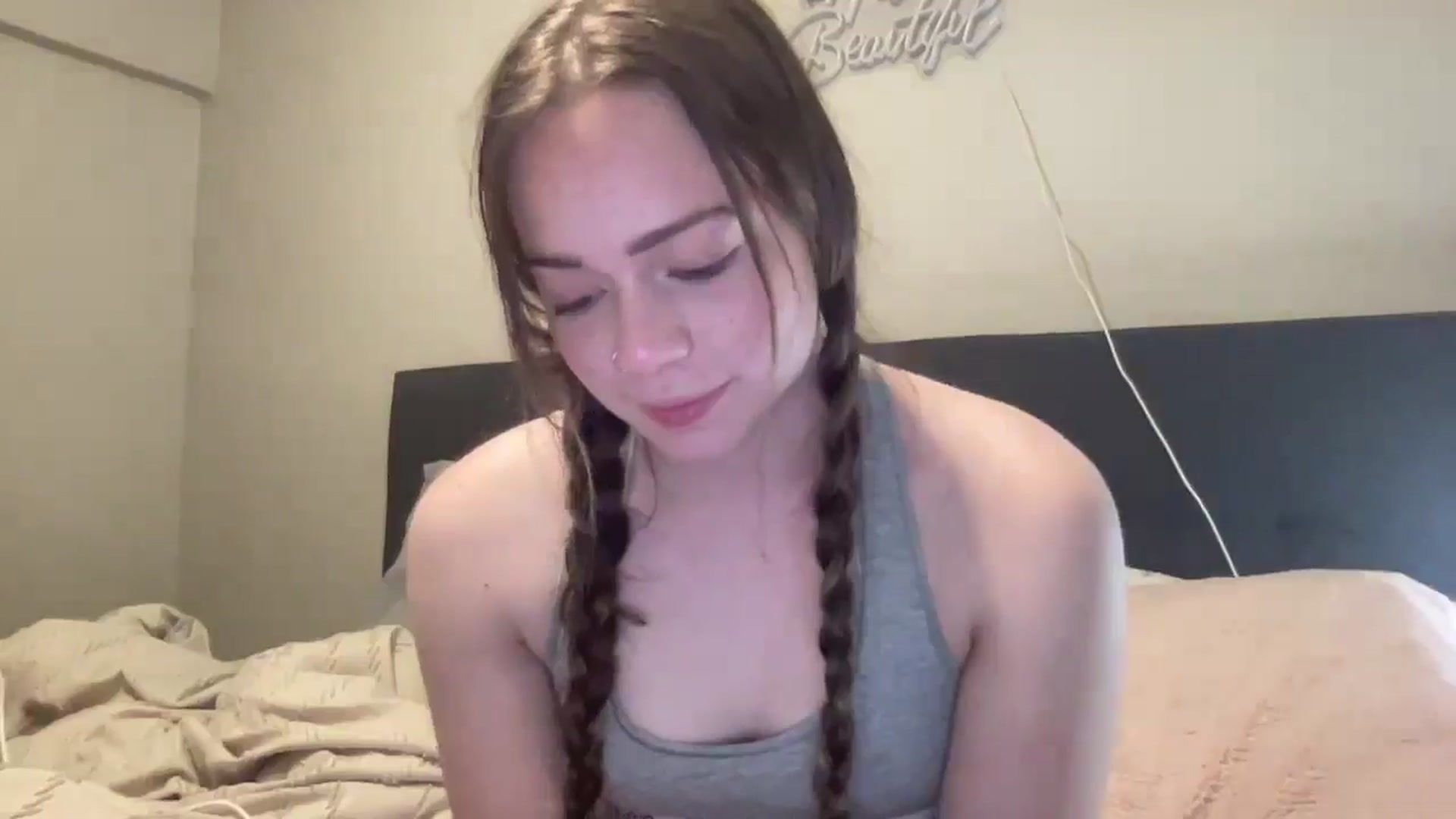Gallery image thumbnail from Madisonfoxx69's myfreecams stream on, 02/19/2025, 05:55 image 17 of 20