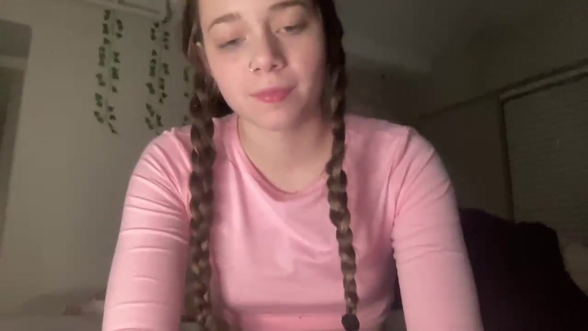 Gallery image thumbnail from Madisonfoxx69's myfreecams stream on, 02/22/2025, 05:14 image 18 of 20