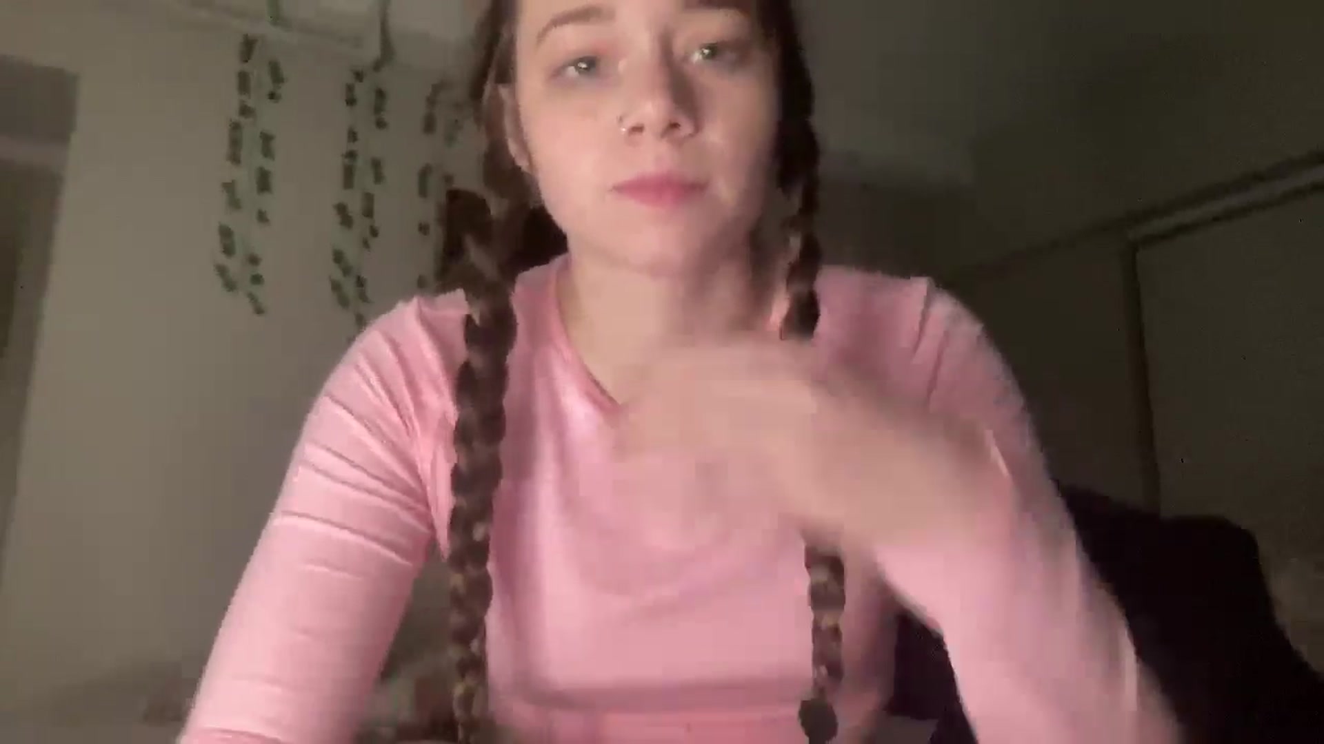 Gallery image thumbnail from Madisonfoxx69's myfreecams stream on, 02/22/2025, 05:14 image 19 of 20
