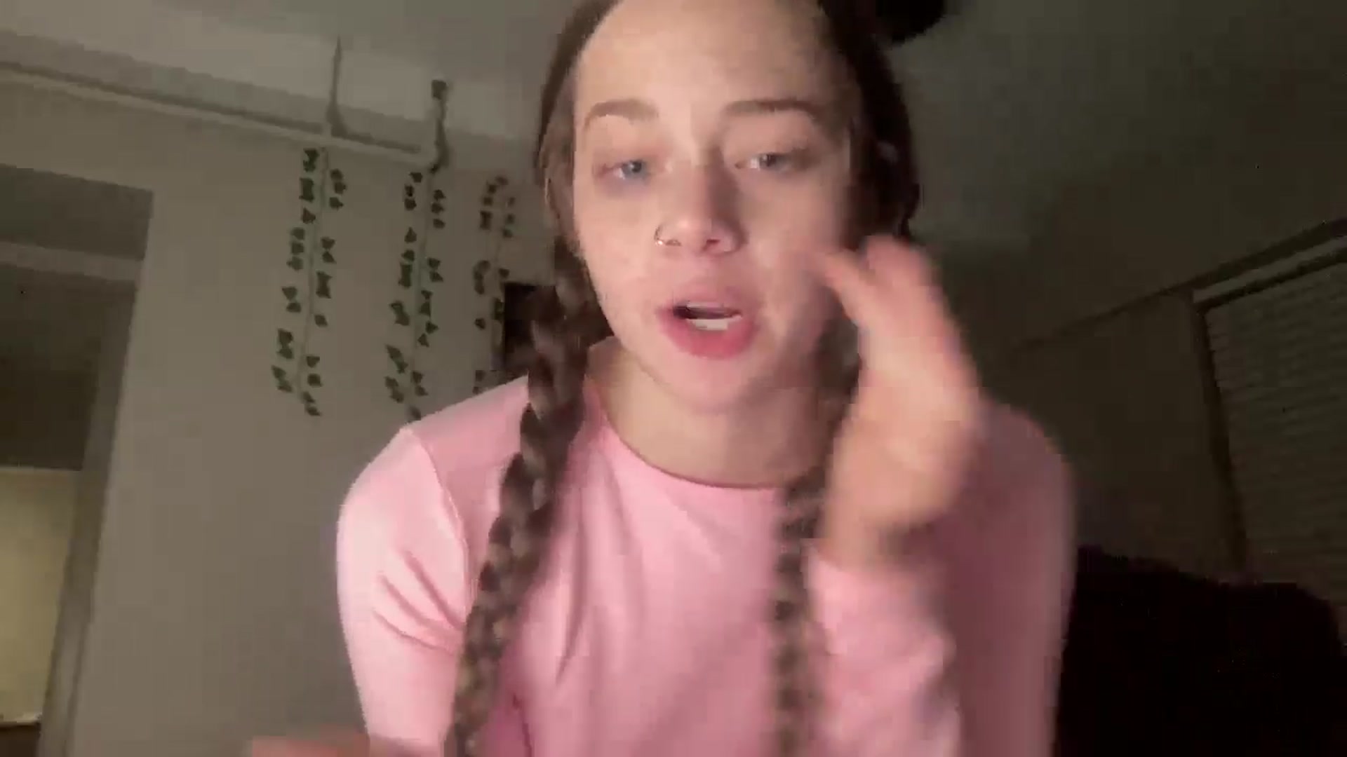 Gallery image thumbnail from Madisonfoxx69's myfreecams stream on, 02/22/2025, 06:14 image 15 of 20