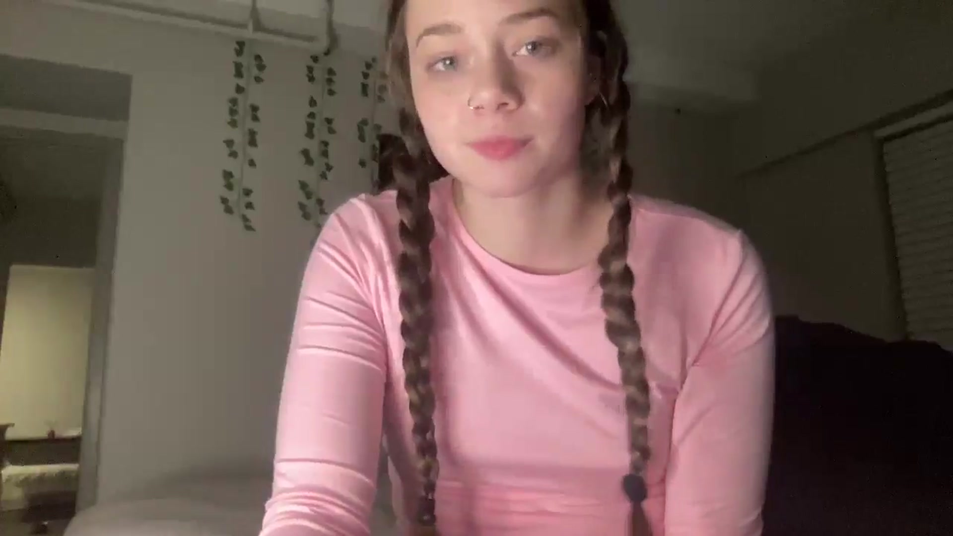 Gallery image thumbnail from Madisonfoxx69's myfreecams stream on, 02/22/2025, 06:14 image 18 of 20