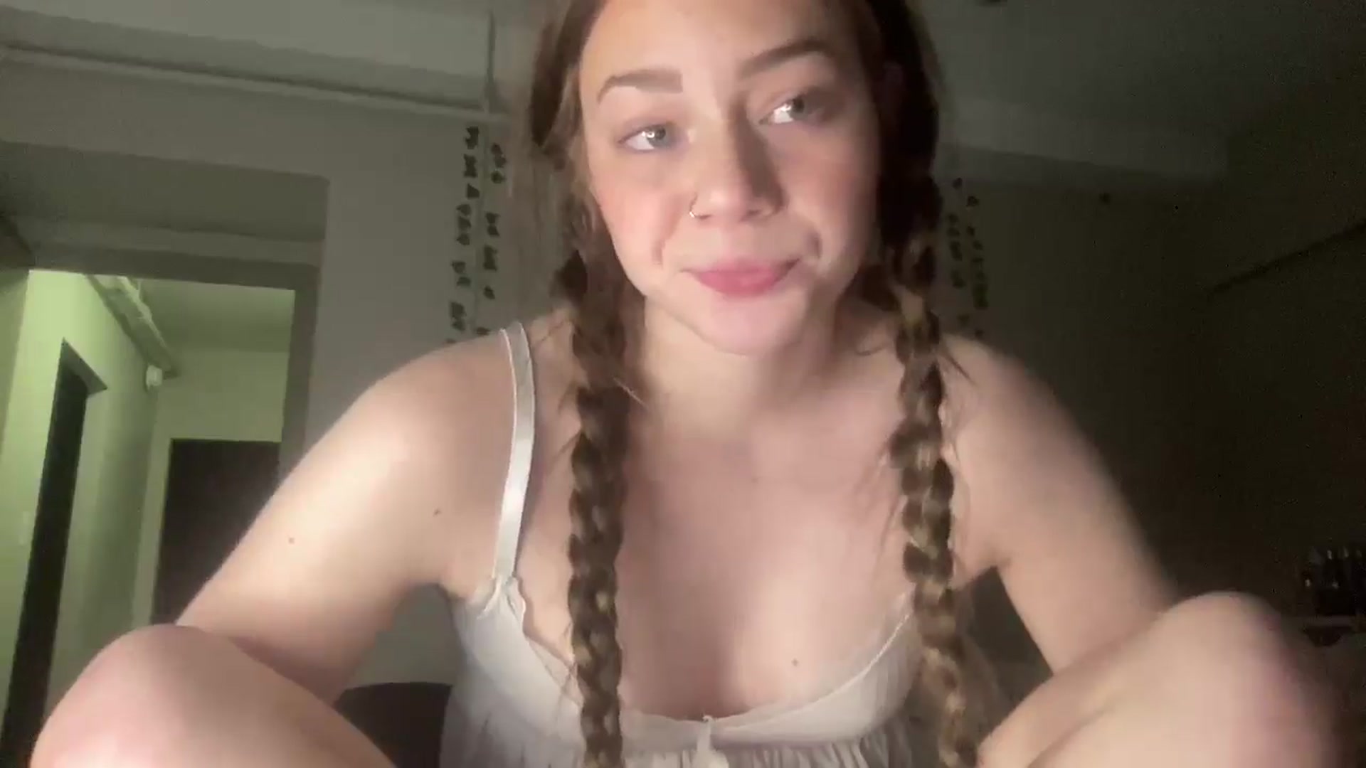 Gallery image thumbnail from Madisonfoxx69's myfreecams stream on, 02/23/2025, 05:41 image 5 of 20