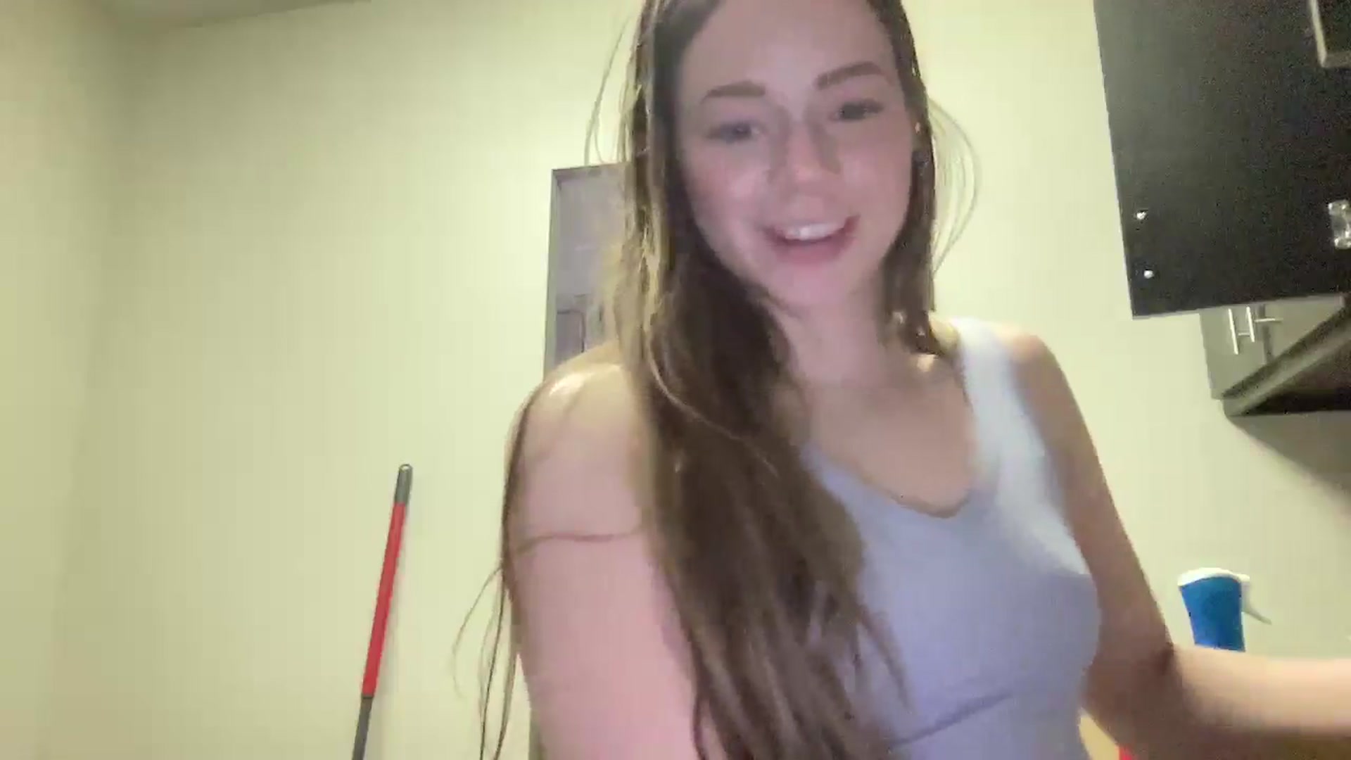 Gallery image thumbnail from Madisonfoxx69's myfreecams stream on, 02/26/2025, 23:26 image 16 of 20