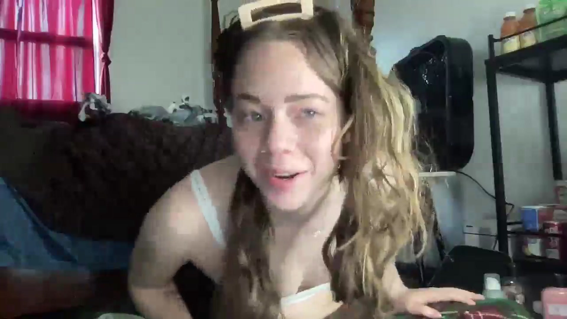 Gallery image thumbnail from Madisonfoxx69's myfreecams stream on, 03/16/2025, 19:17 image 3 of 20